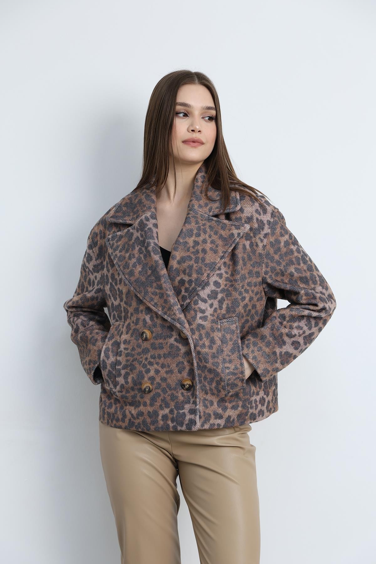 Ivy Kısa Kaban Leopar
