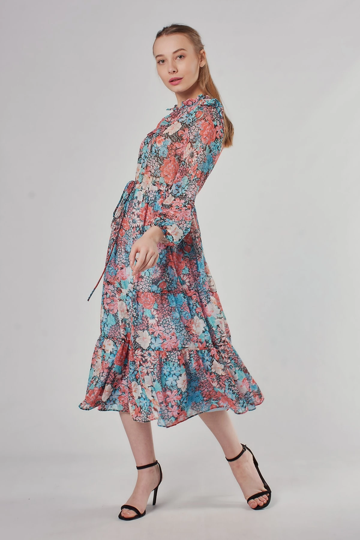 Kadın Mavi Çiçek Desenli Elbise