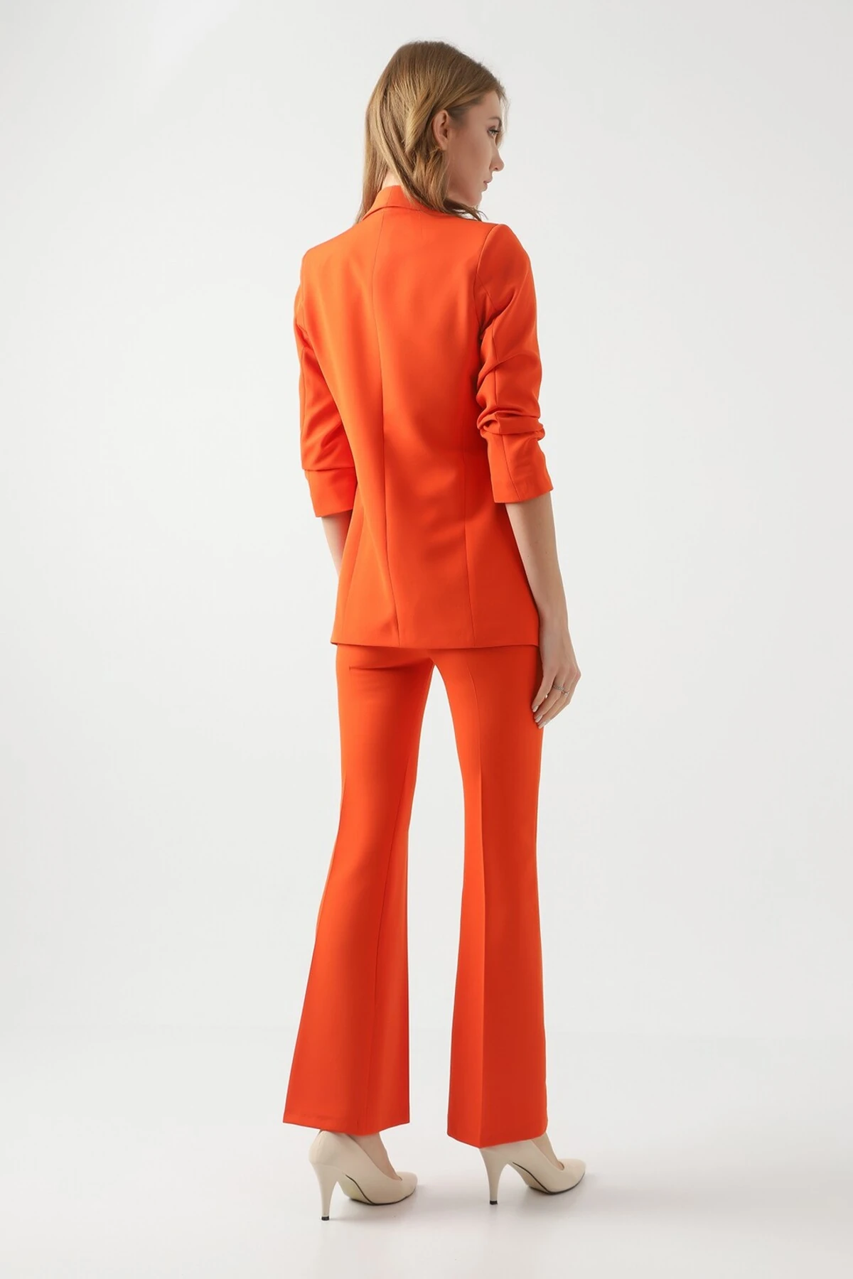 Kolu Büzgülü Blazer Klasik Kadın Ceket