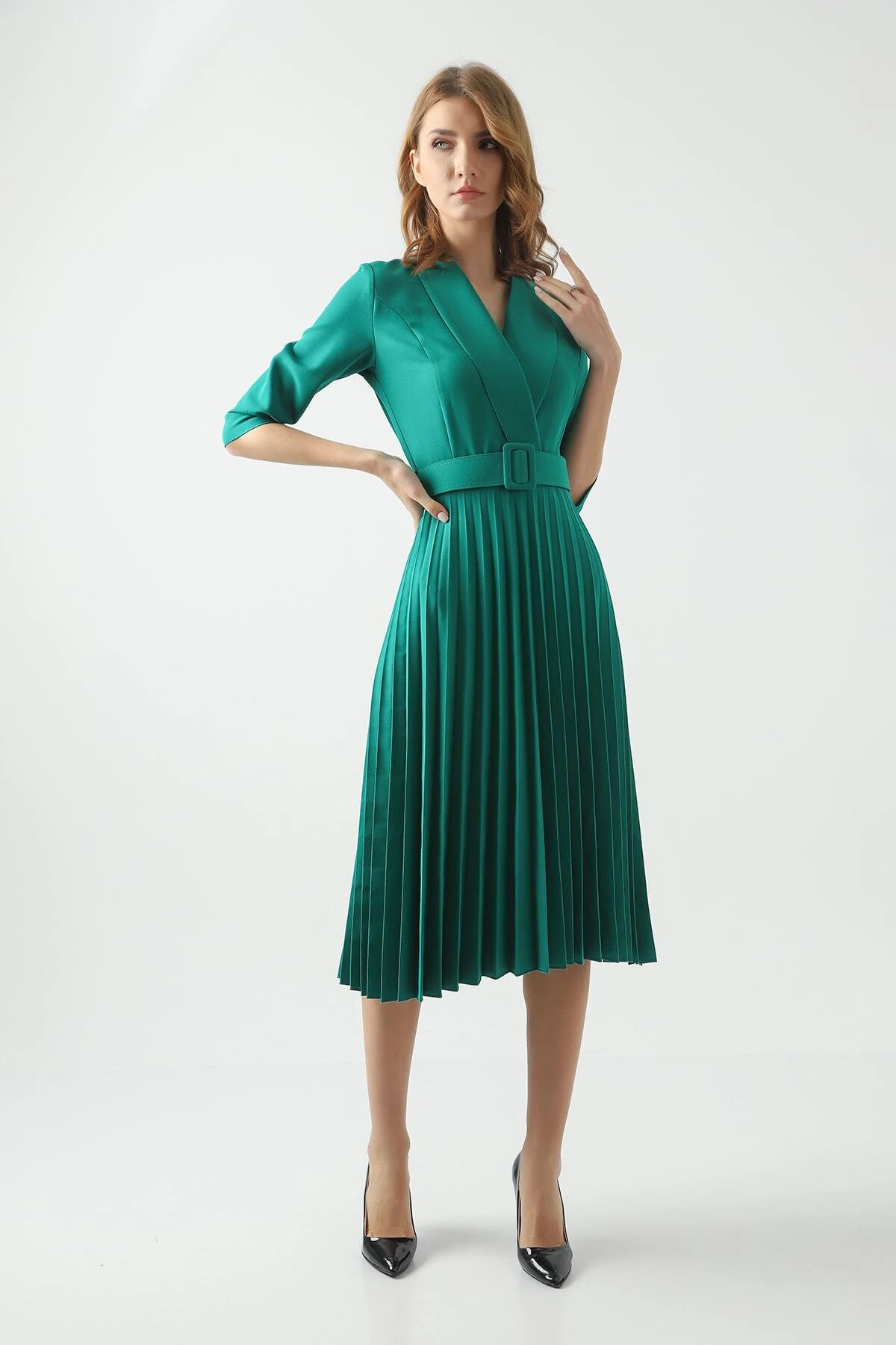 Kruvaze Yakalı Truvakar Kol Yeşil Kloş Elbise