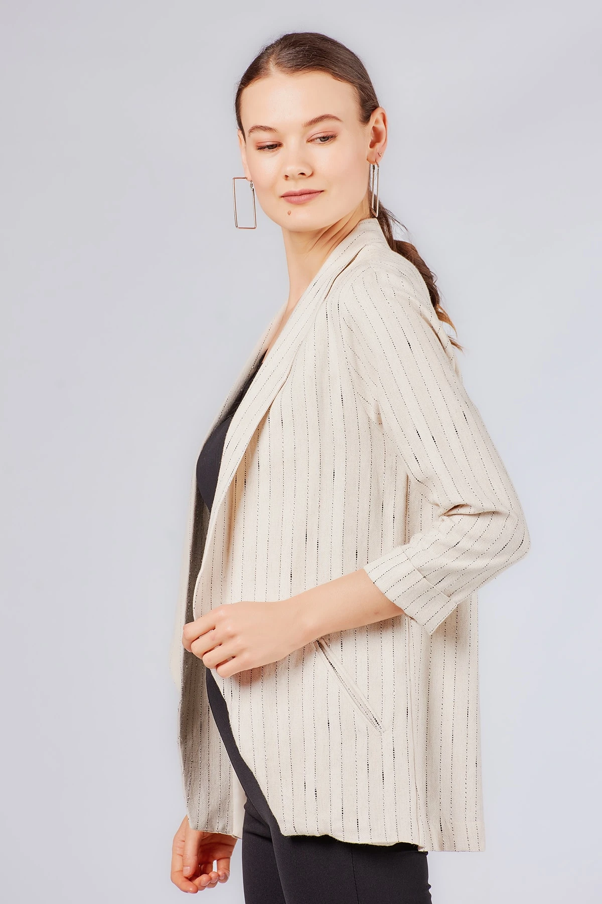 Çizgili Bej Kadın Blazer Ceket