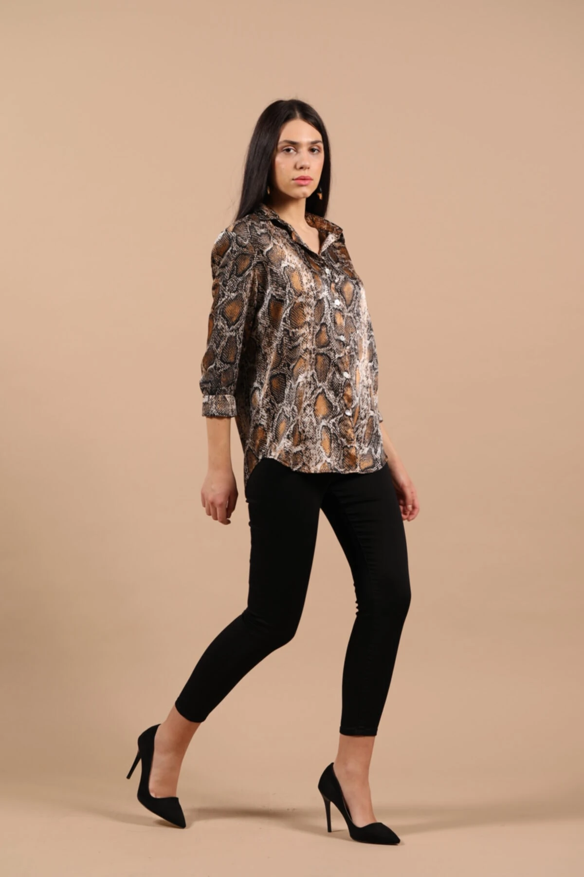 Kadın Kahverengi Yılan Desen Gömlek