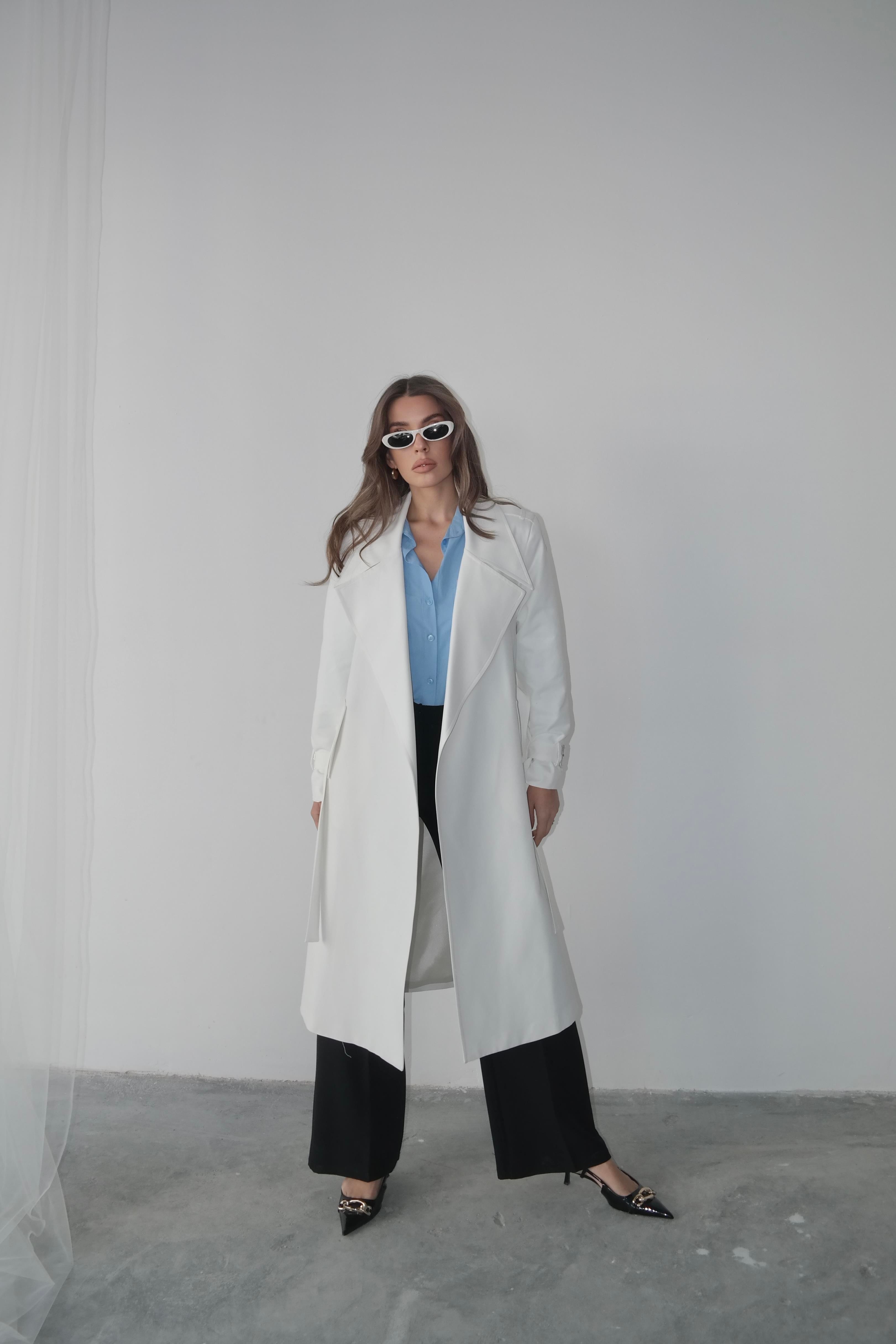 Yasmin Trençkot Beyaz