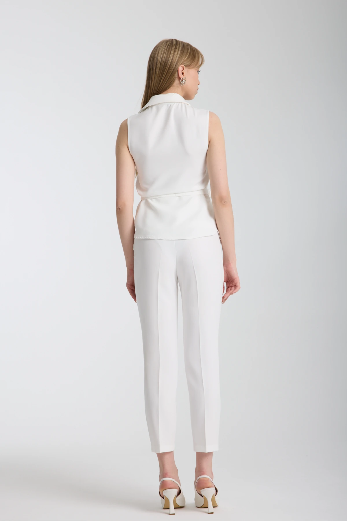 D Toka Detaylı Yelek Pantolon Takım Beyaz