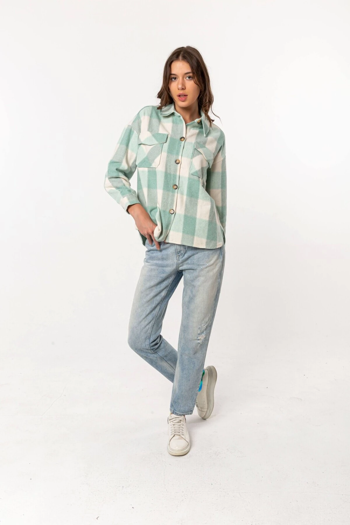 Desenli Kaşe Gömlek