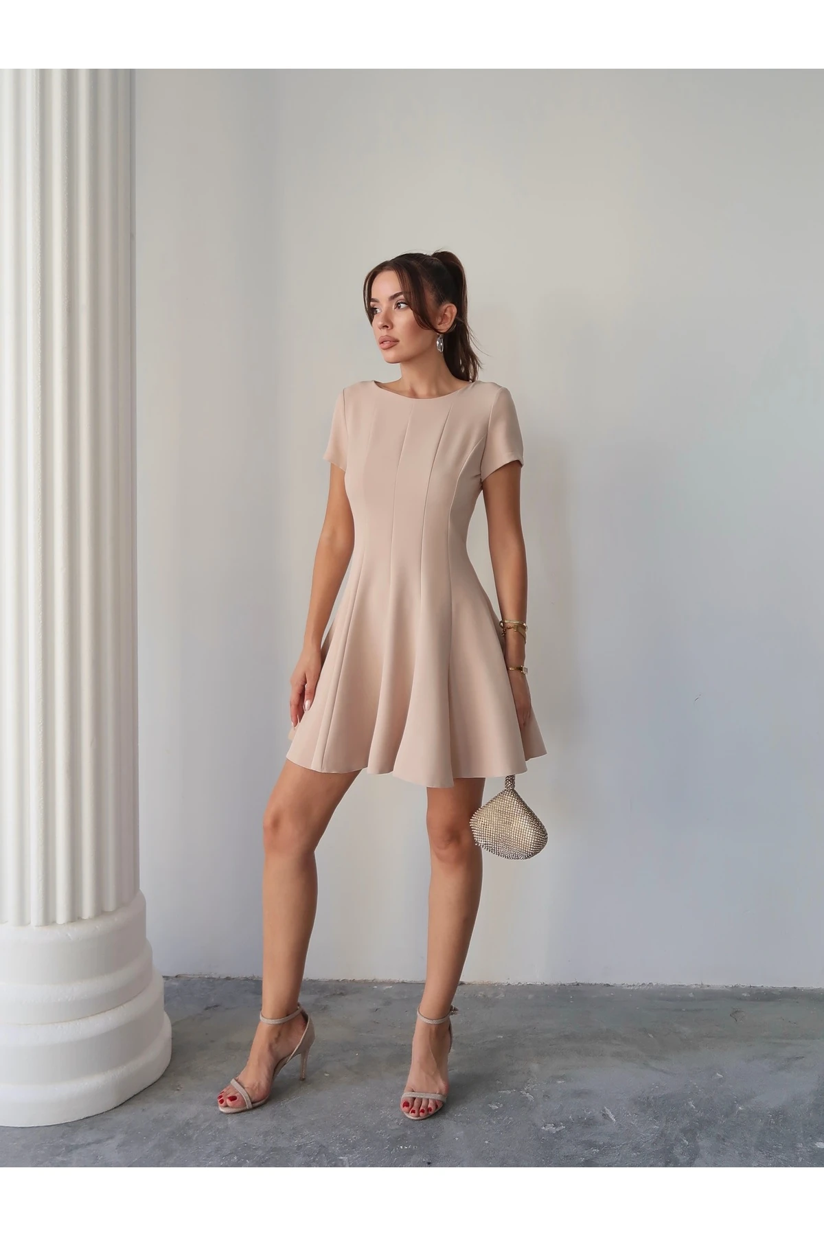 Yarım Kol Volanlı Elbise - bej