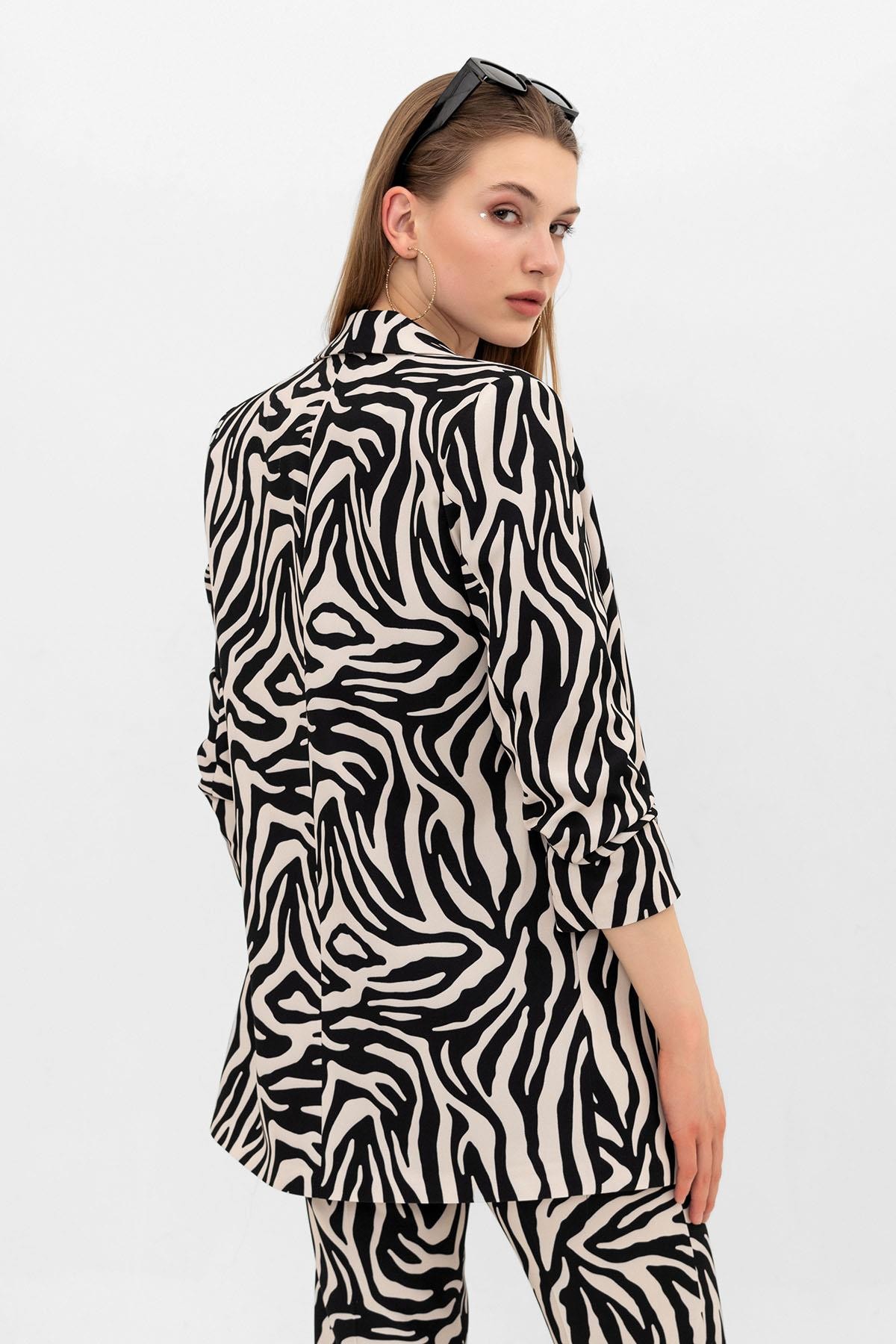 Mia Kolu Büzgülü Blazer Ceket Zebra Desenli