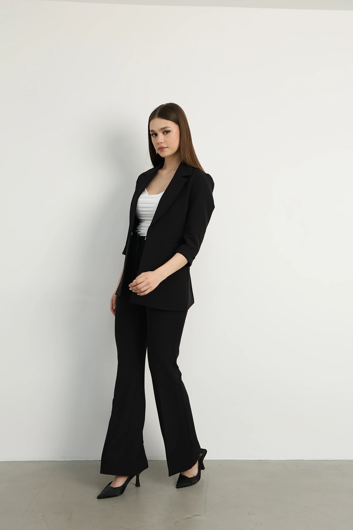 Agraf Detaylı Klasik Ceket ve Kumaş Pantolon Bej - siyah