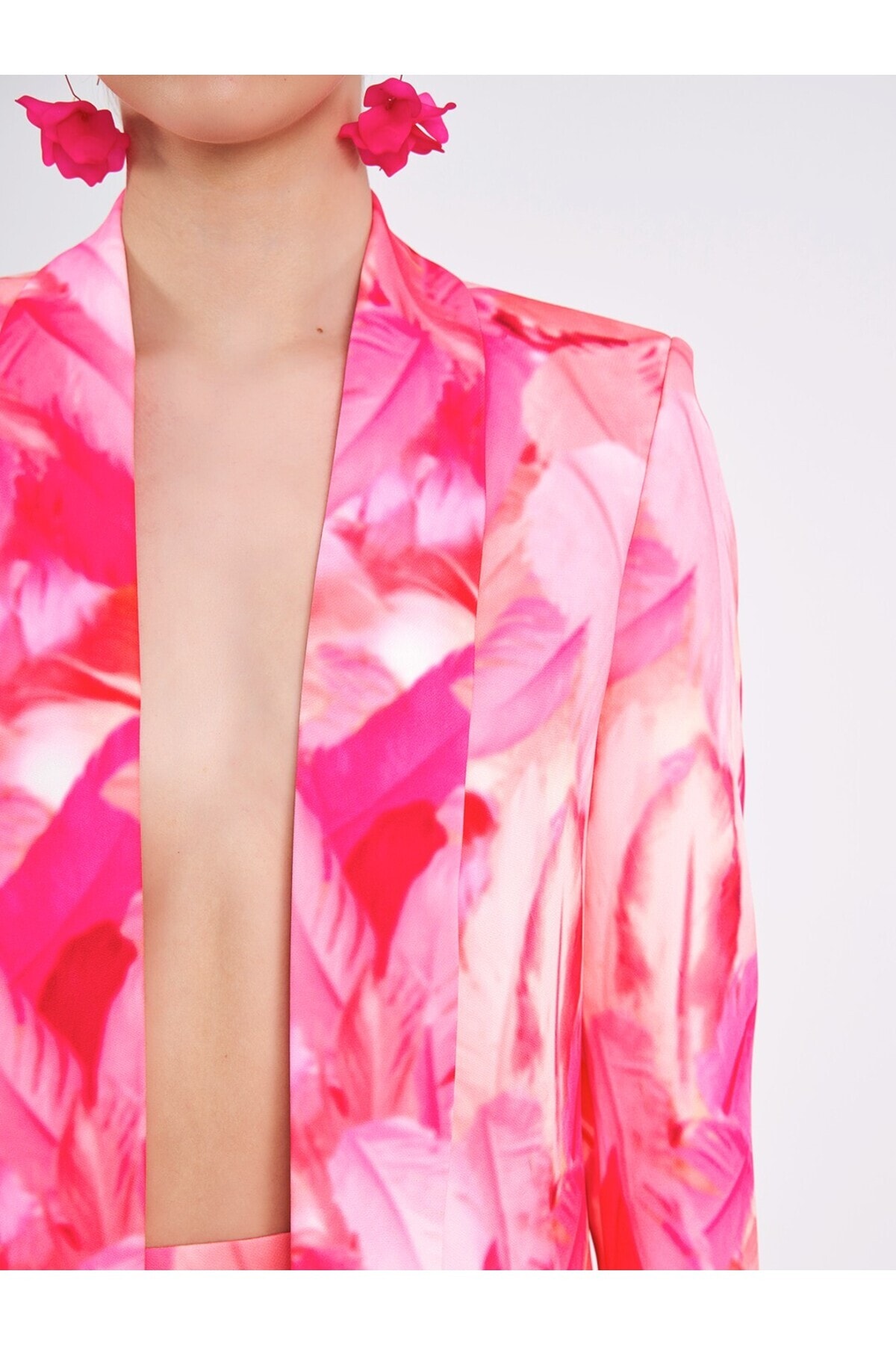 Pembe Tüy Desenli Limited Edition Ceket