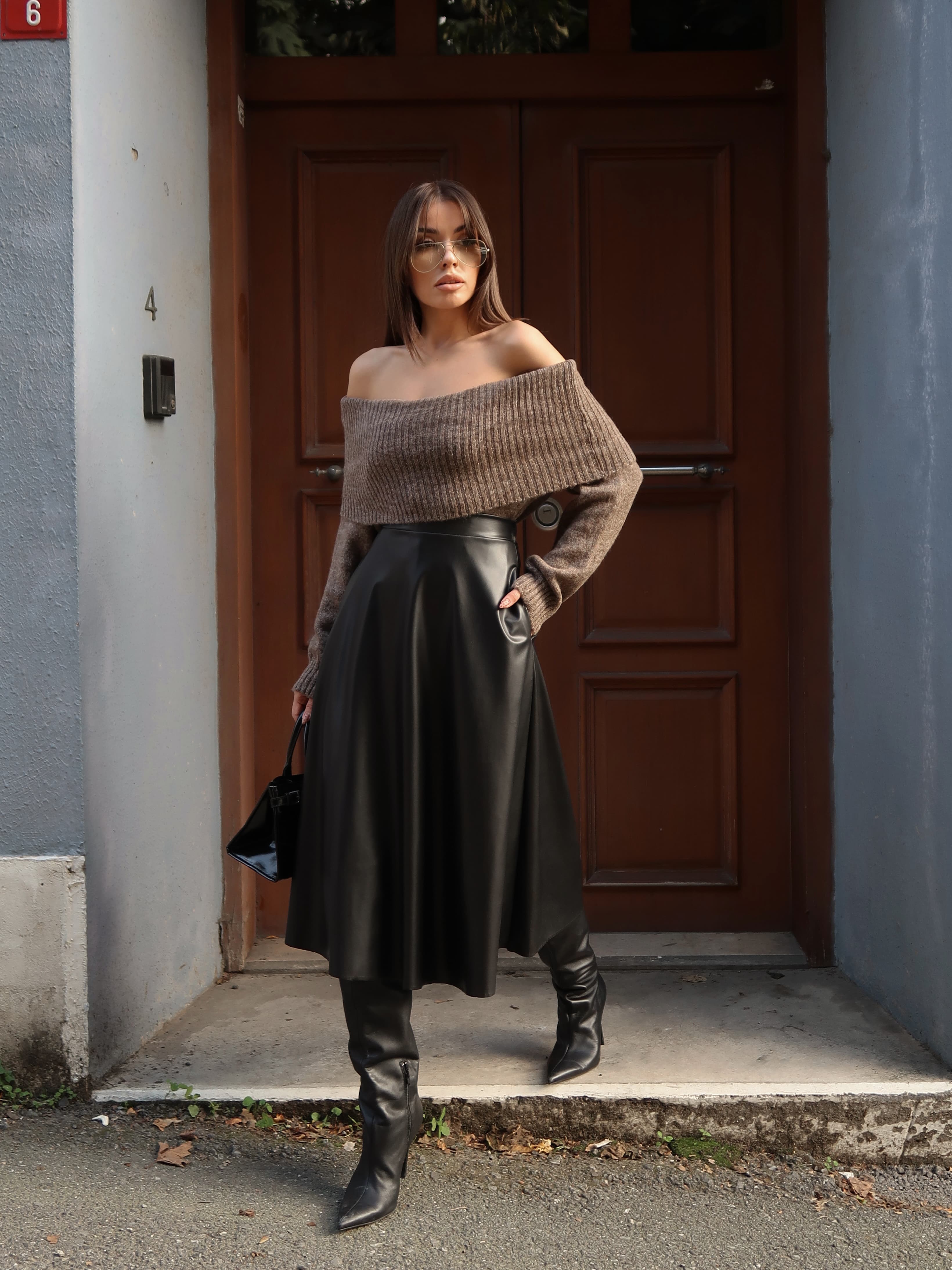 Lue Yumuşak Dokulu Açık Omuzlu Kazak