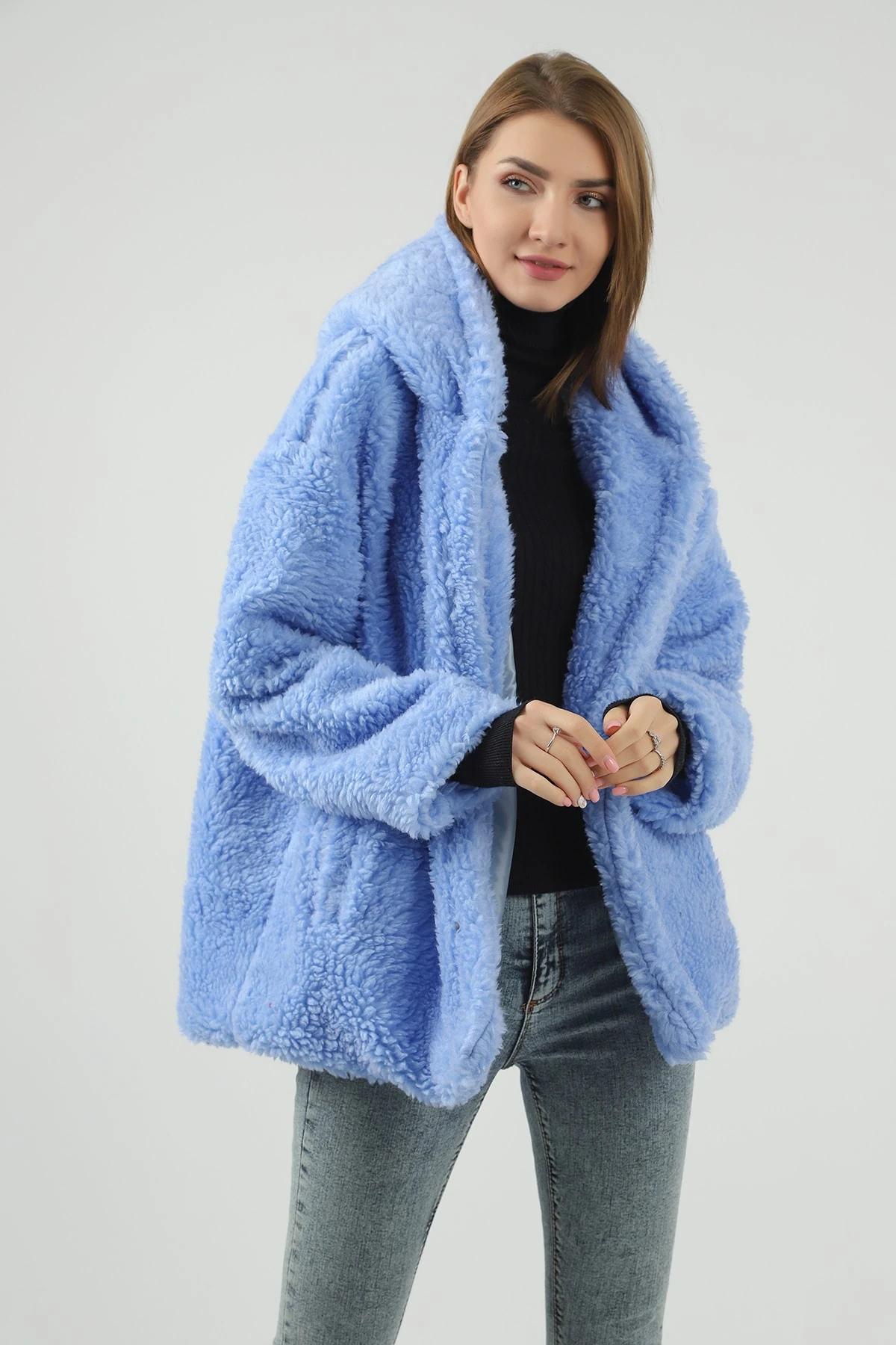 Kısa Kapüşonlu Mavi Peluş