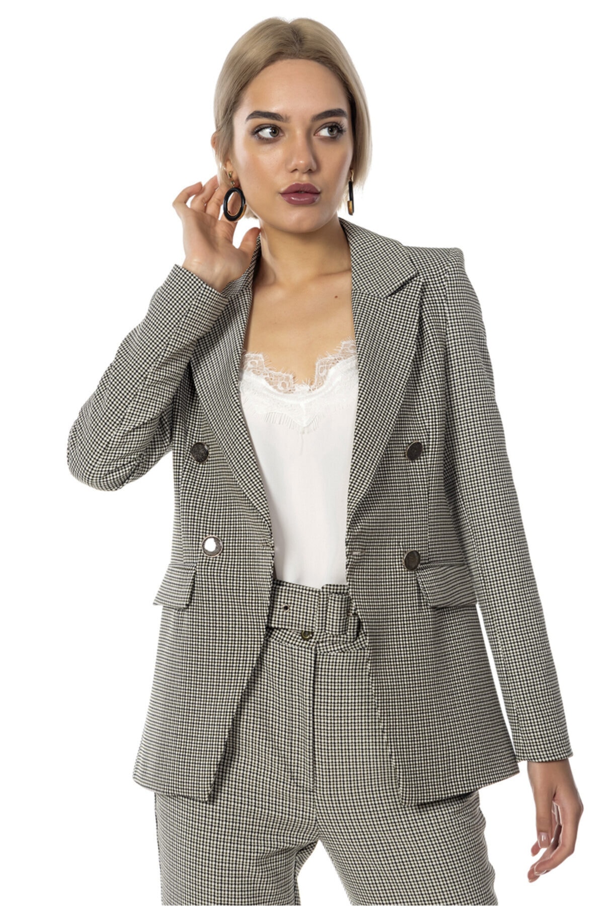 Kadın Beyaz Ekoseli Blazer Ceket