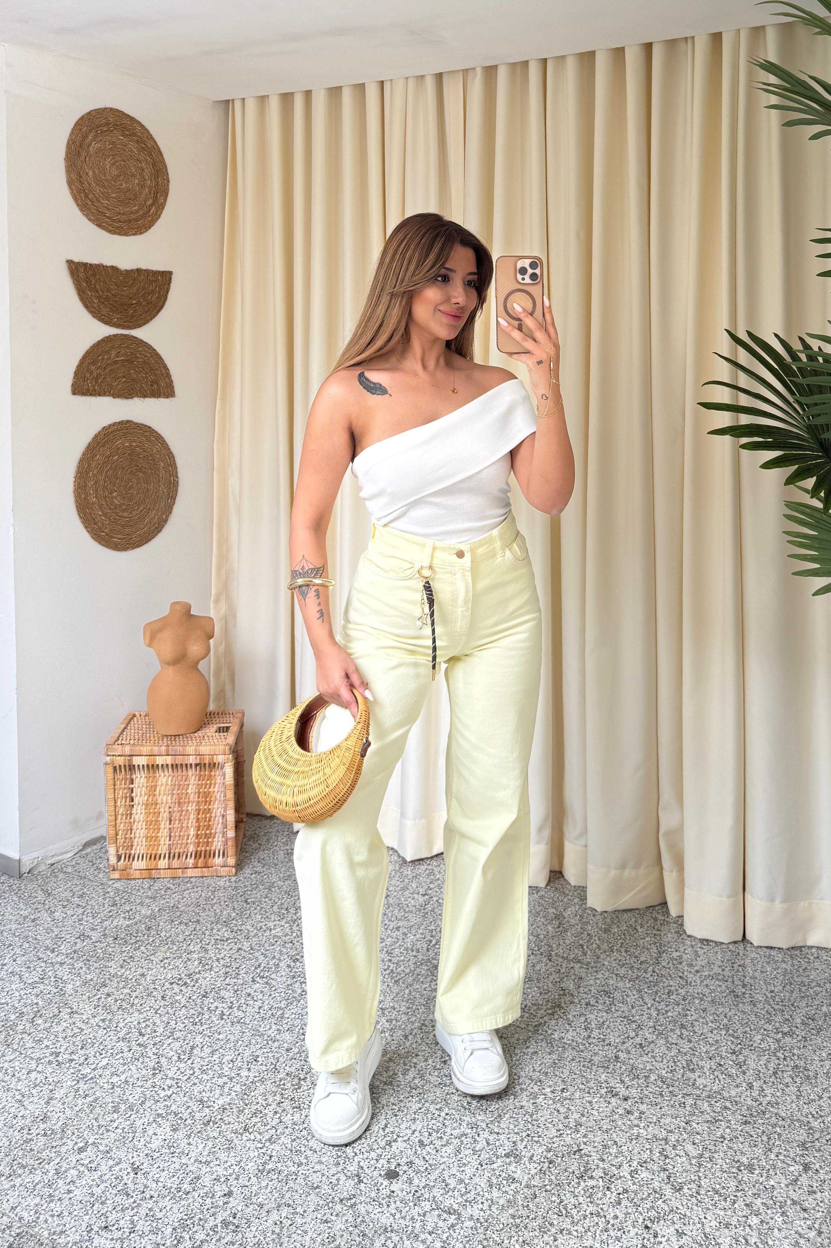 CHARM DETAYLI JEAN - SARI