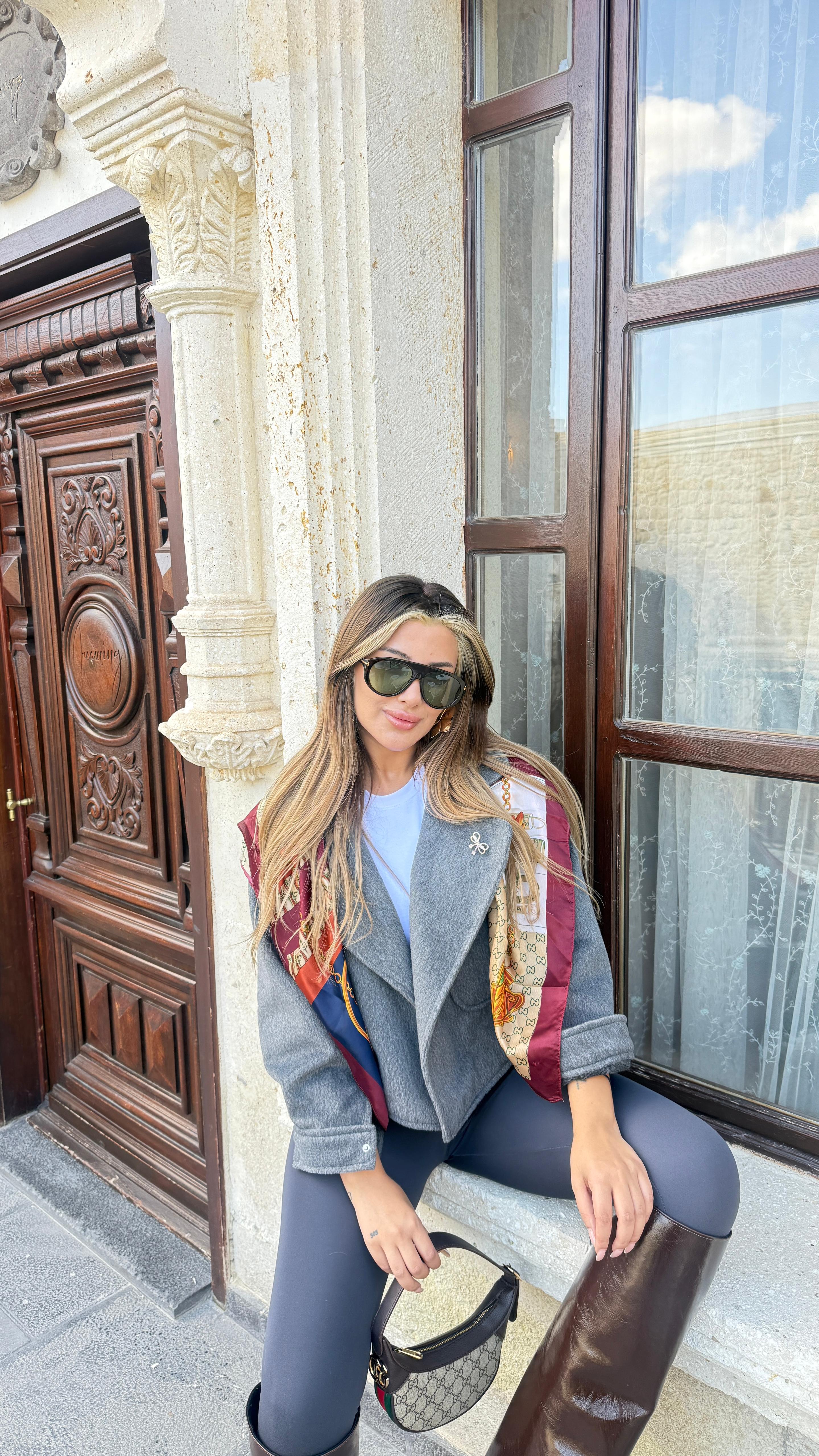 LAROS İÇİ ŞARDONLU TAYT