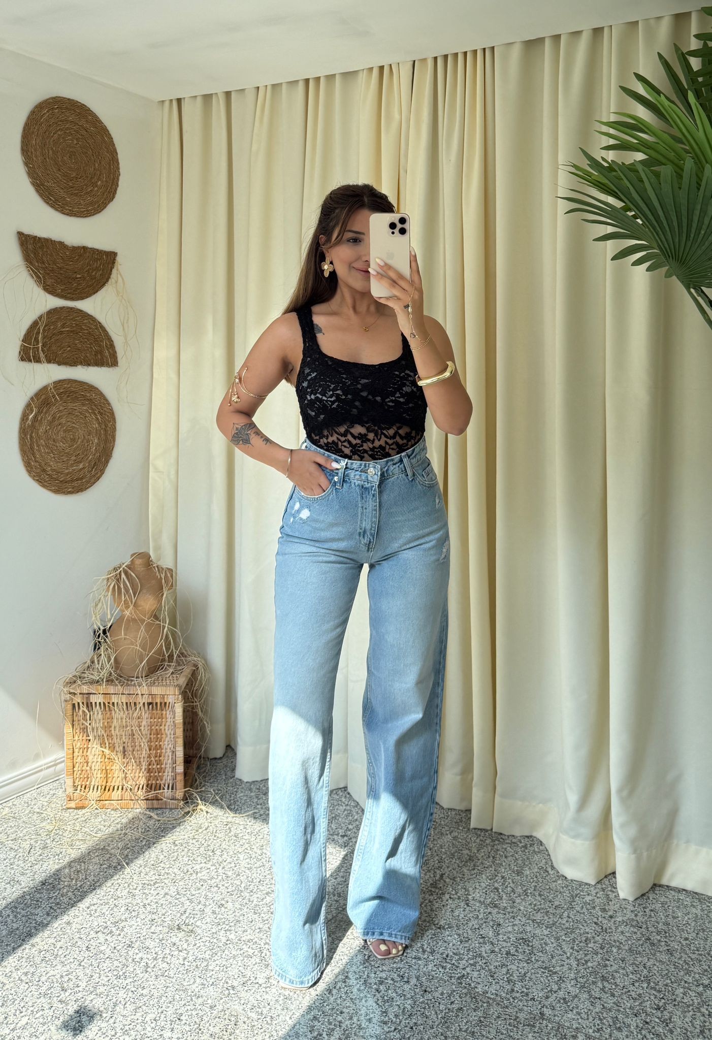 AGATHA DANTEL ATLET