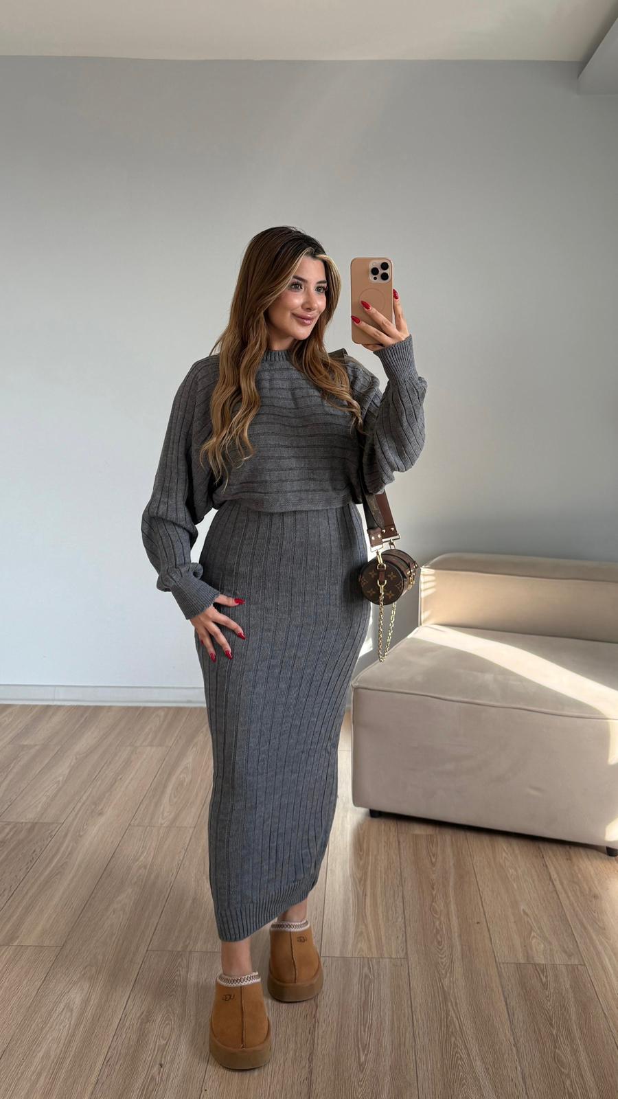 AİRYS TRİKO ELBİSE