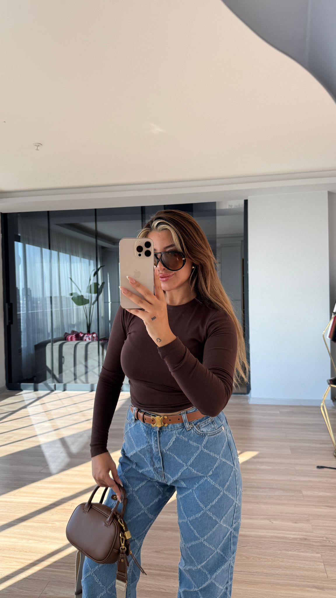 YAN BÜZGÜLÜ BASİC BODY