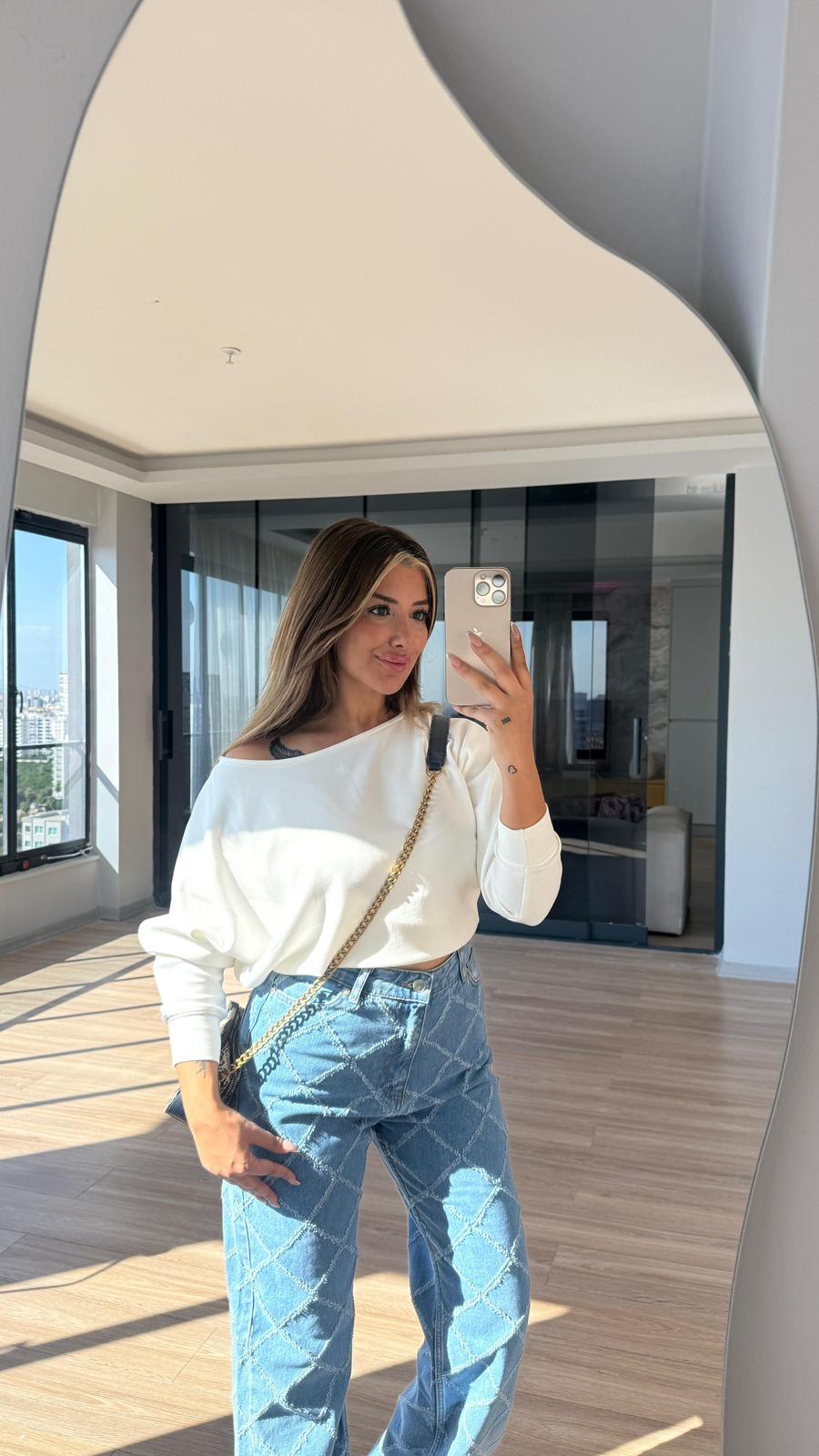 Kayık Yaka Yarasa Kol Bluz - BEYAZ