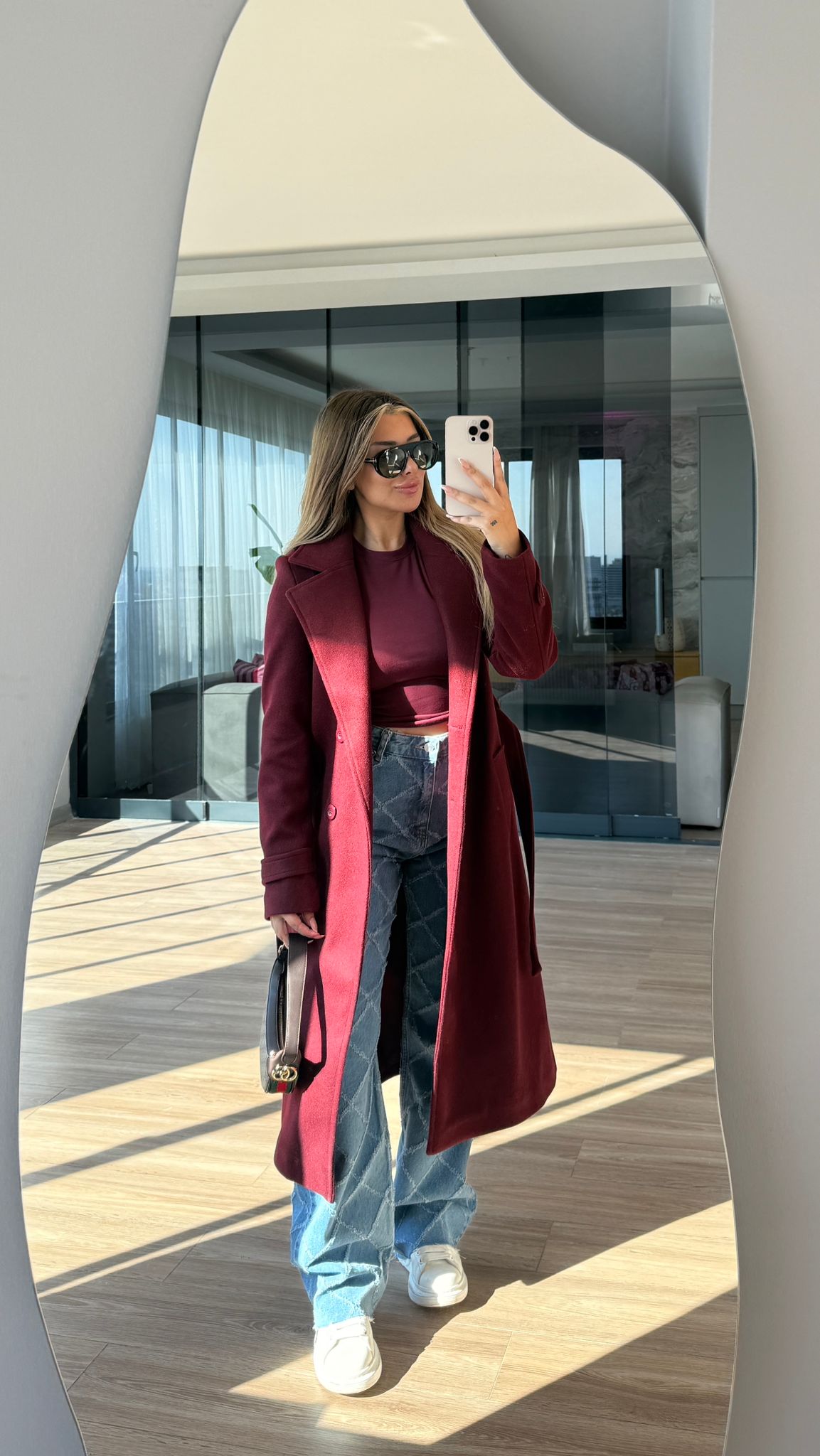 VENESSA KAŞE KABAN