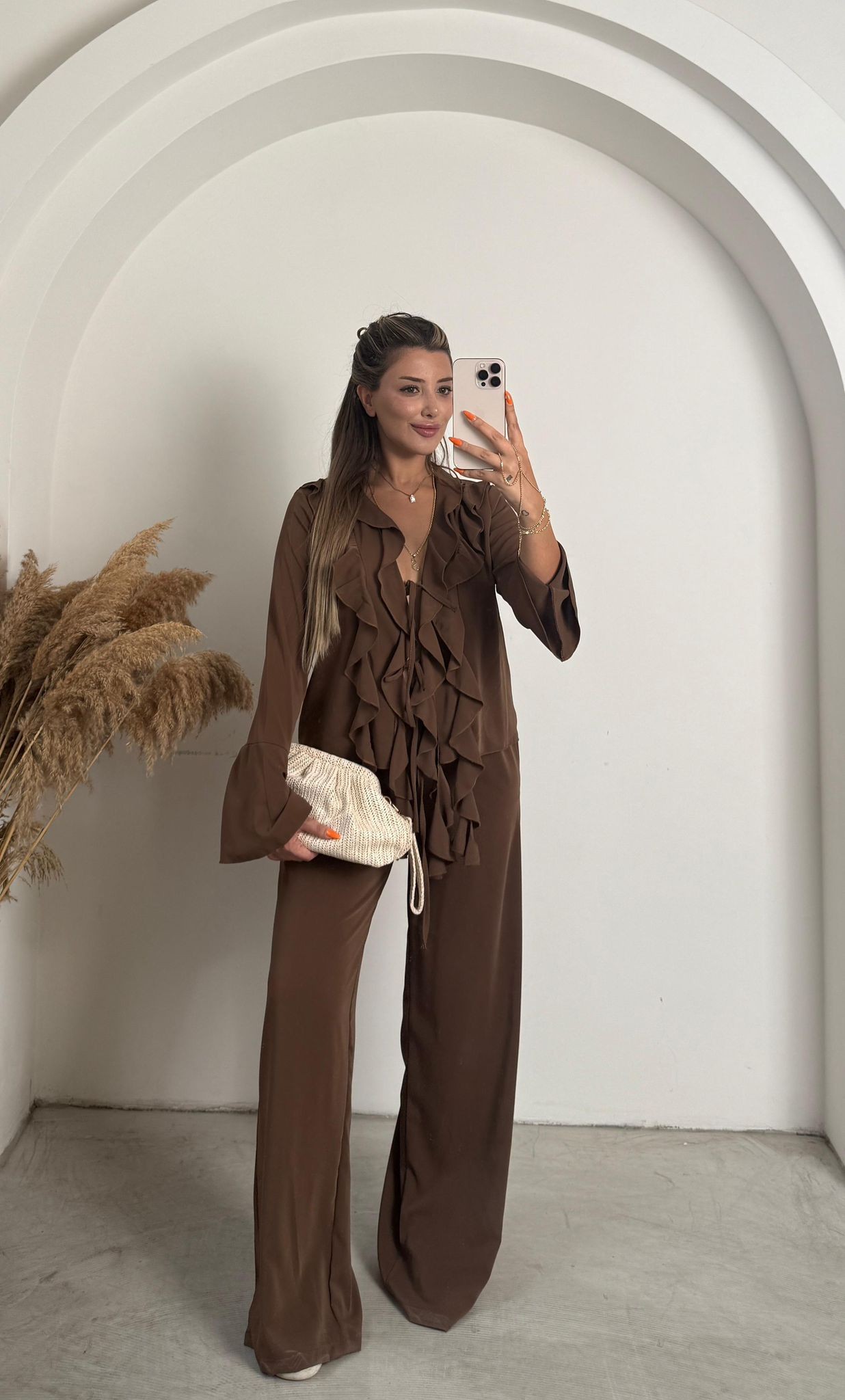 SALY TAKIM