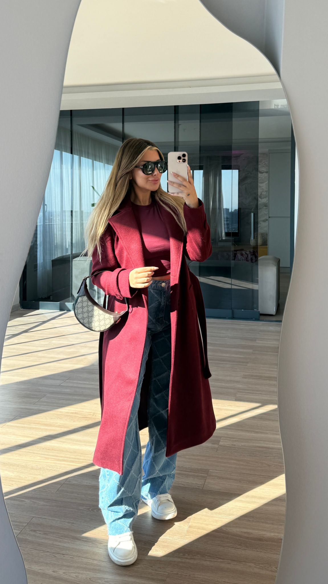 VENESSA KAŞE KABAN