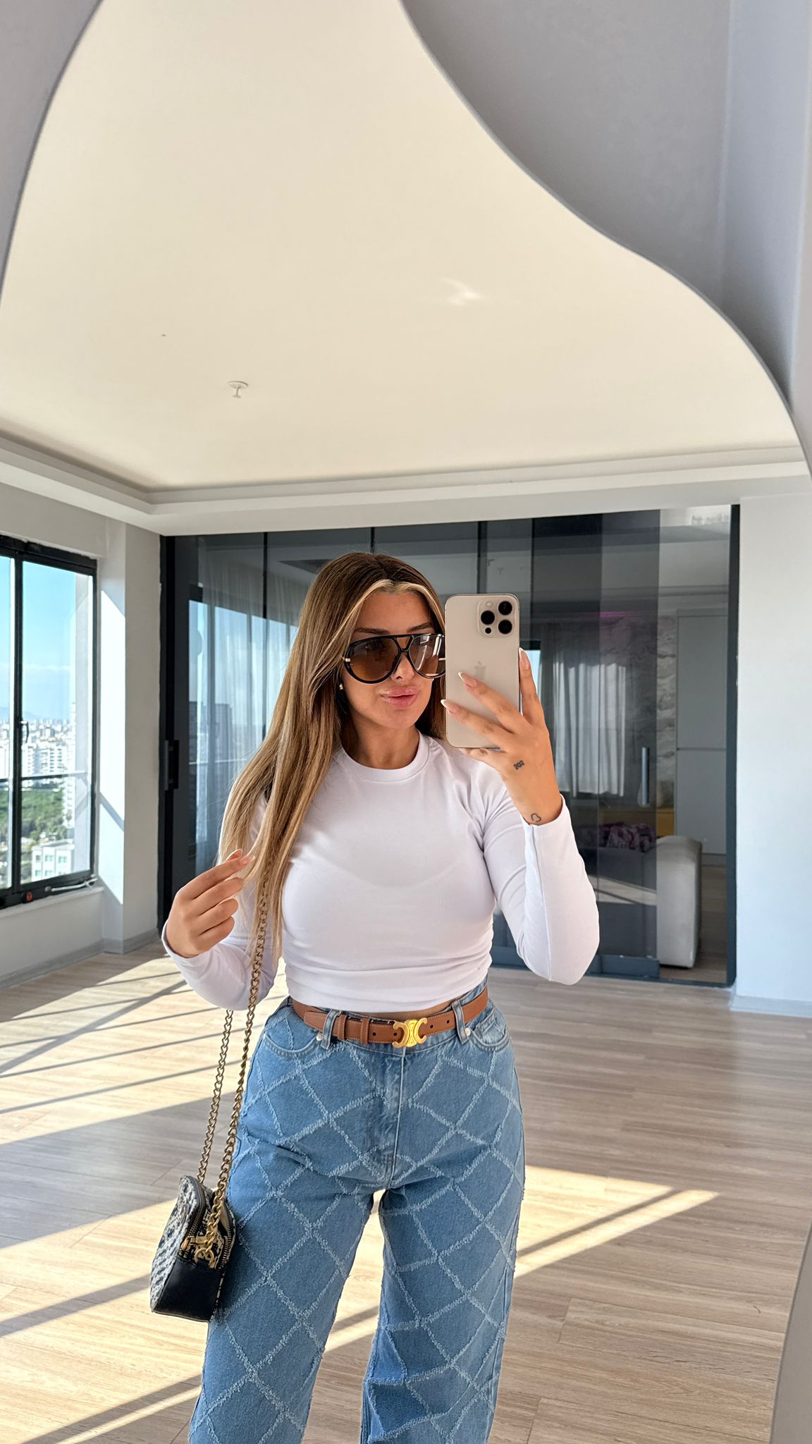 YAN BÜZGÜLÜ BASİC BODY - BEYAZ