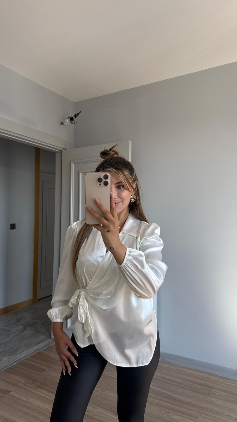 BAĞLAMALI SATEN GÖMLEK