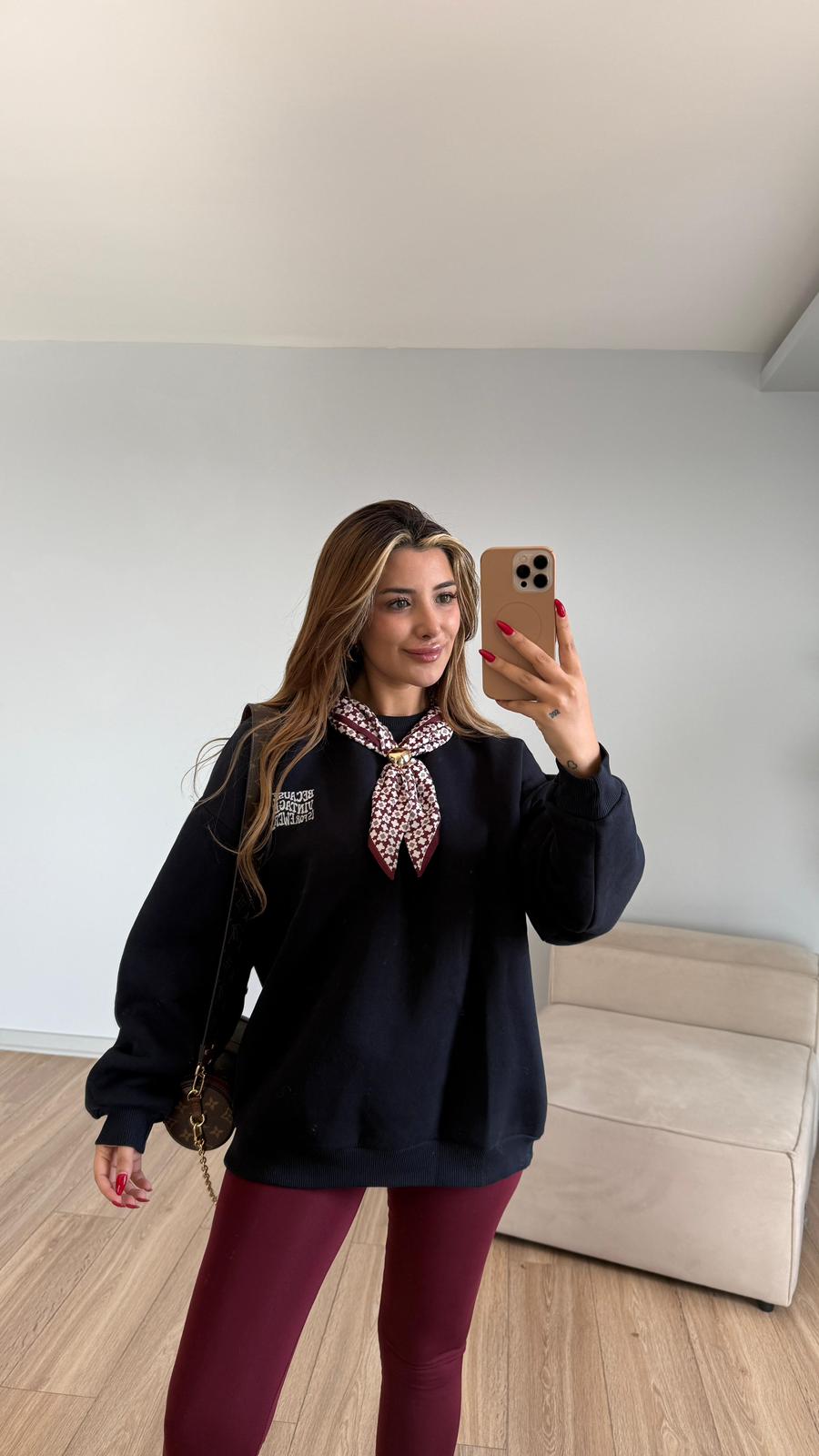 LİYA FULAR DETAYLI SWEAT