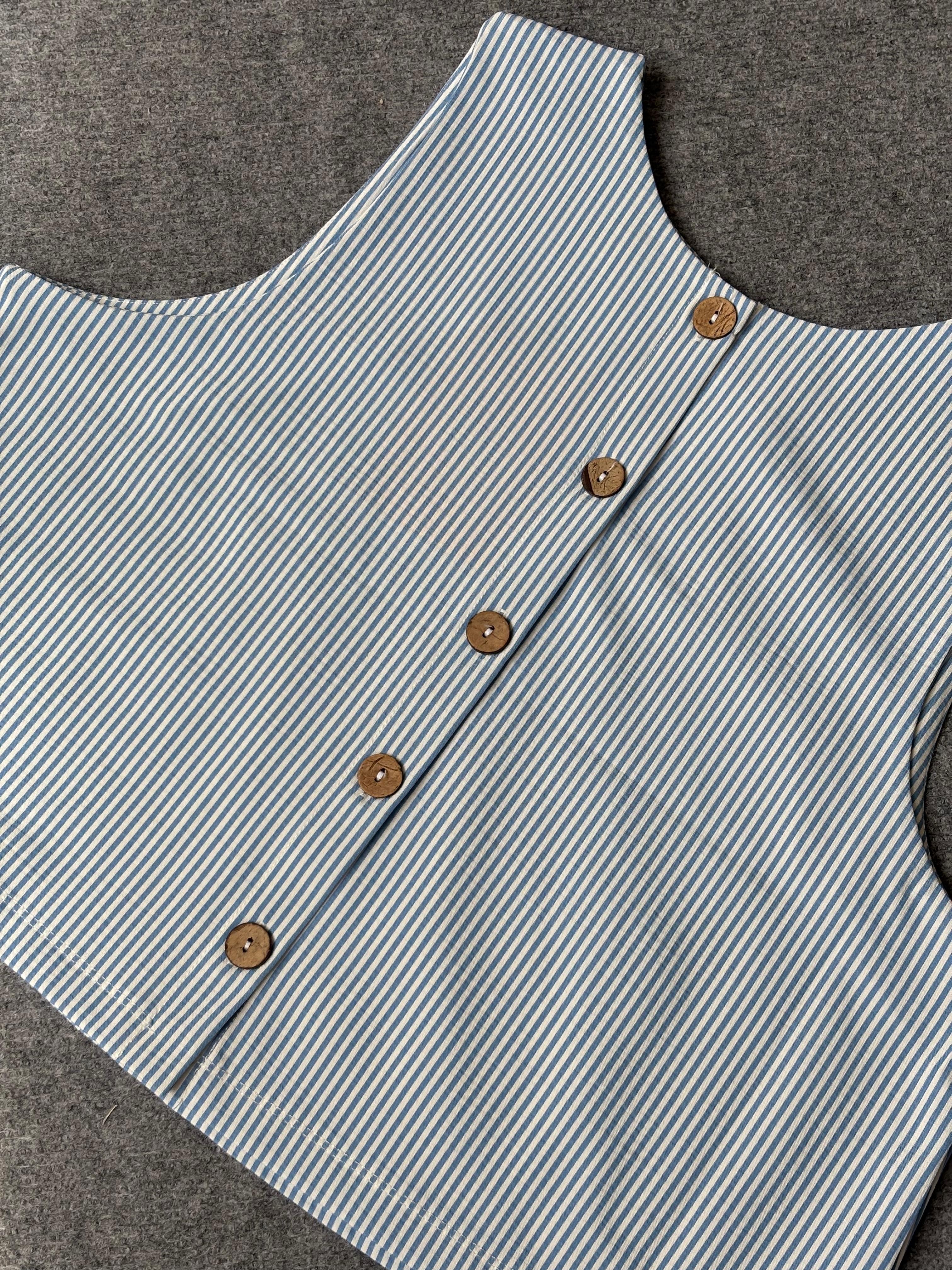 CHOKER ÇİZGİLİ DÜĞME DETAYLI TAKIM