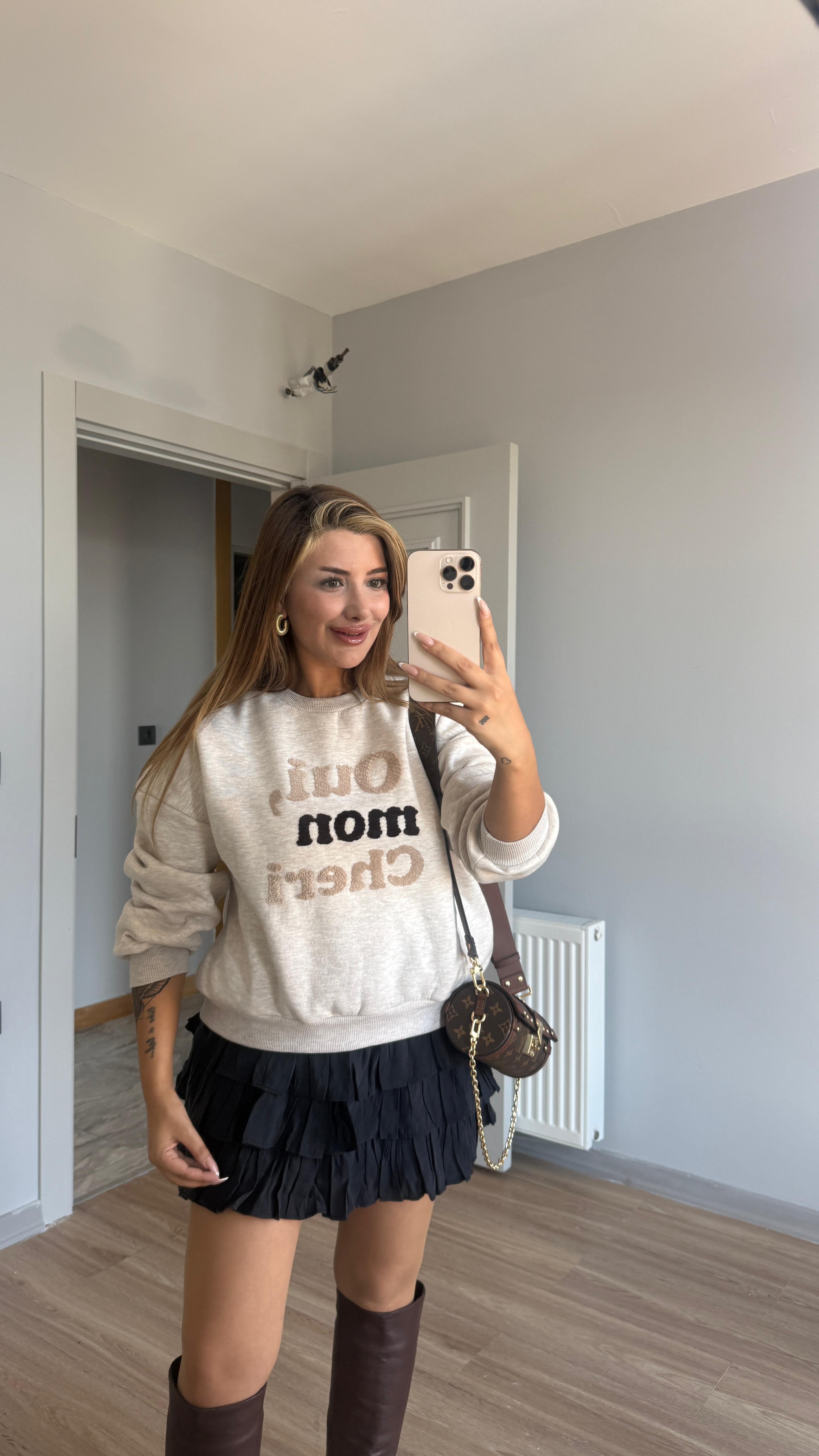 CHERİ ŞARDONLU SWEAT