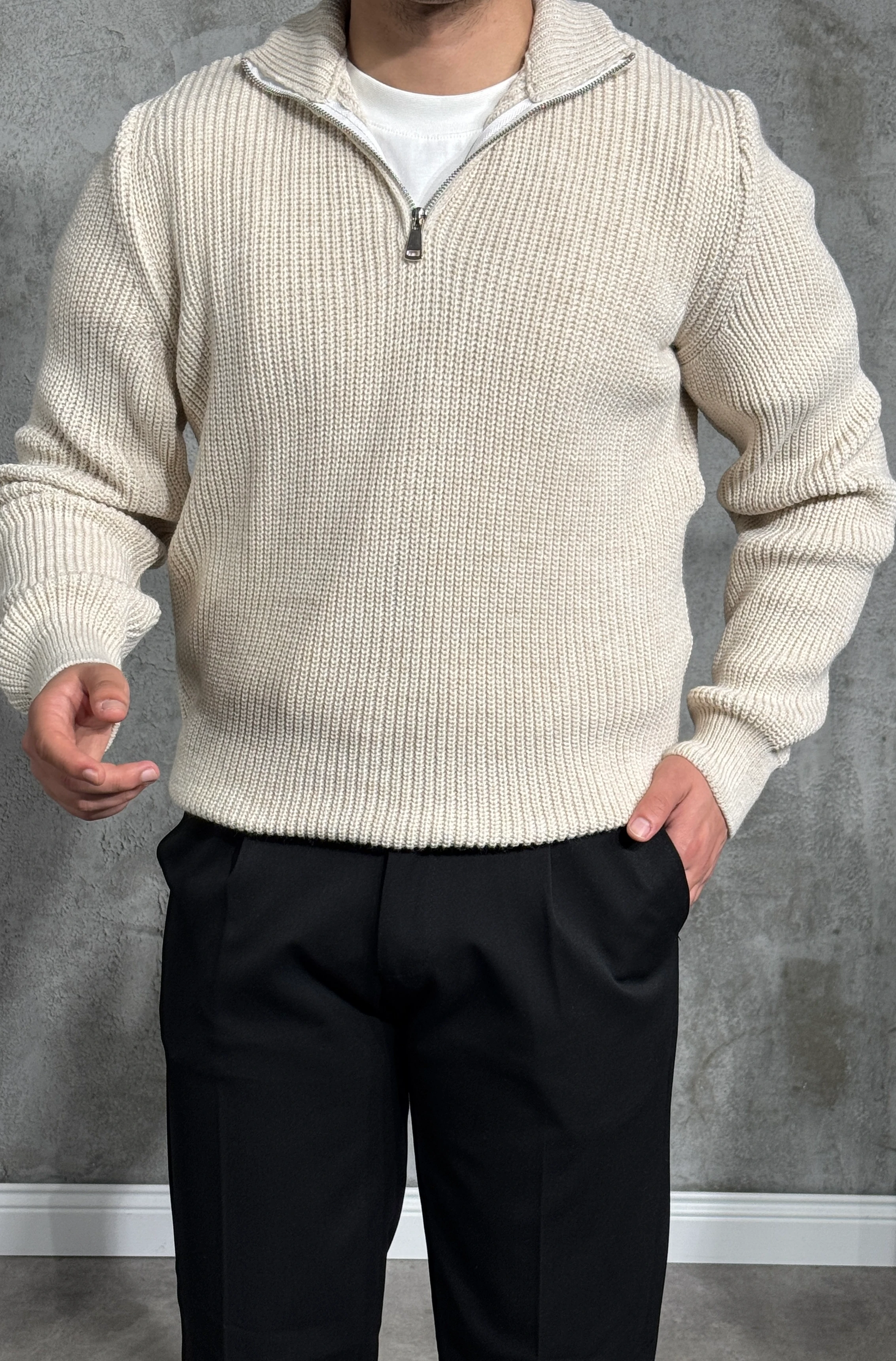 Erkek Yarım Fermuarlı Tok Kazak - Krem