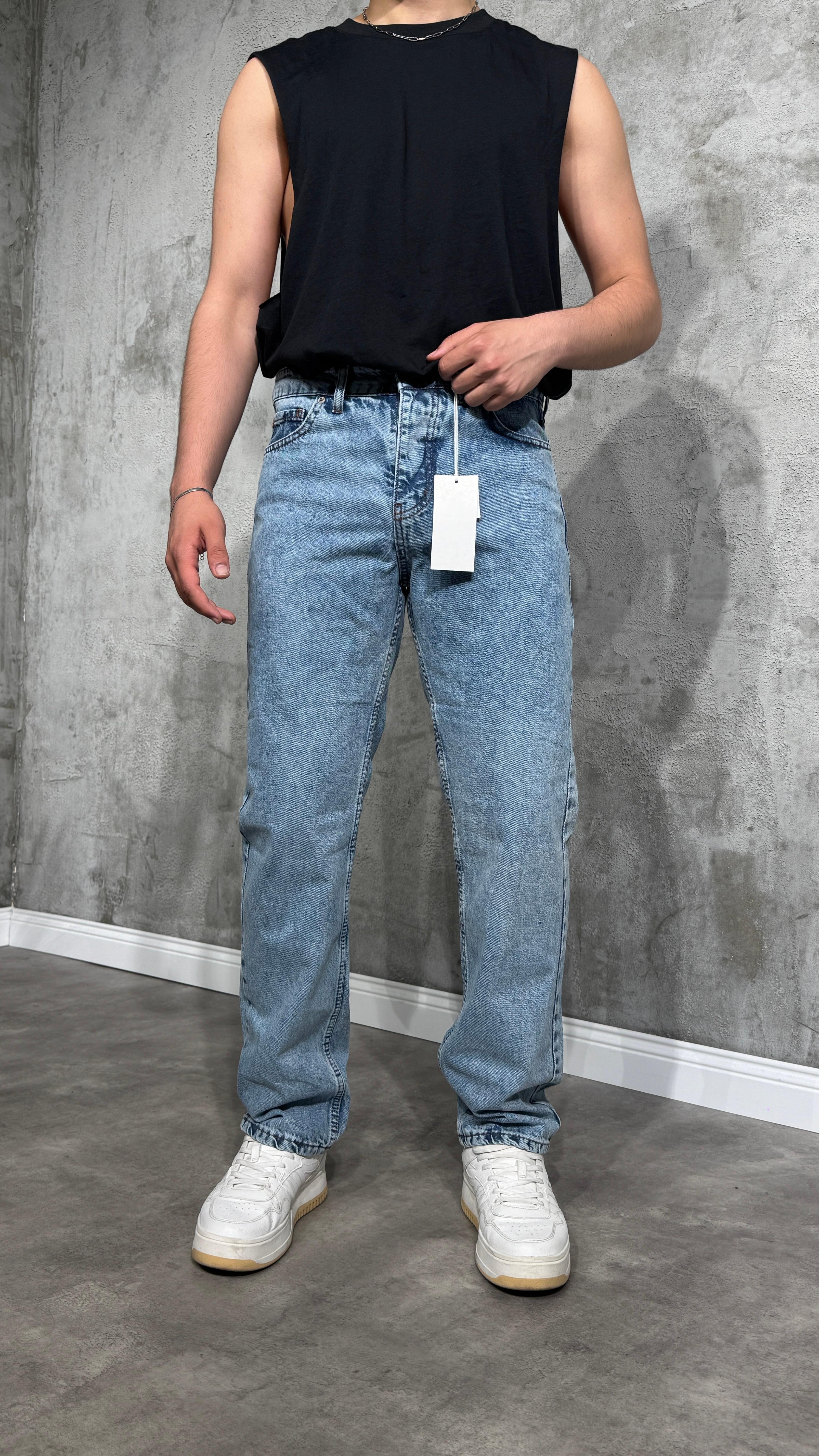 Straight Fit Mavi Jean