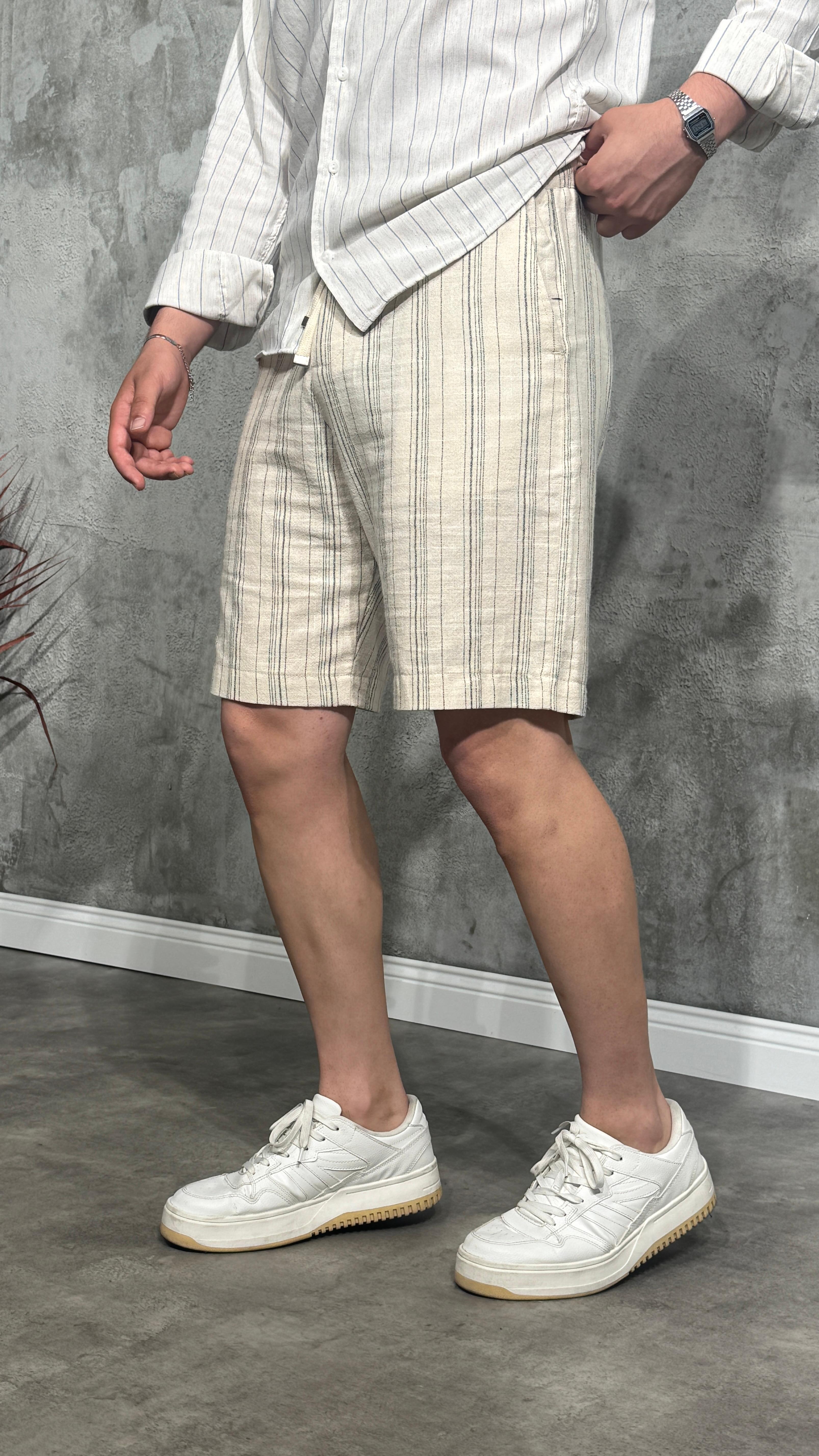 Çizgi Detaylı Baggy Keten Şort