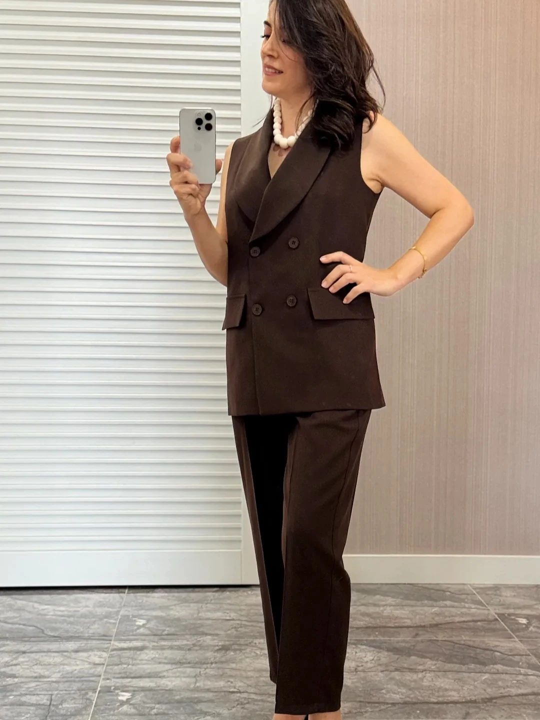 Kruvaze Yelekli Takım - Kahverengi