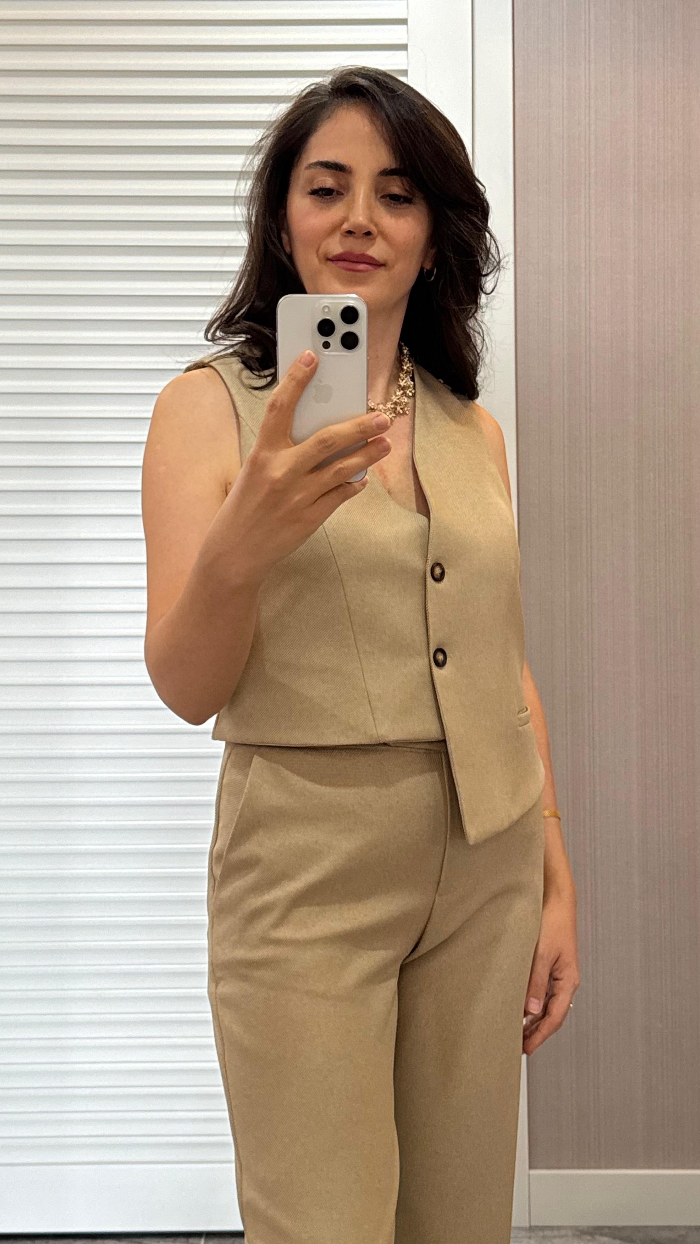 Asimetrik Kesim Yelek Takım