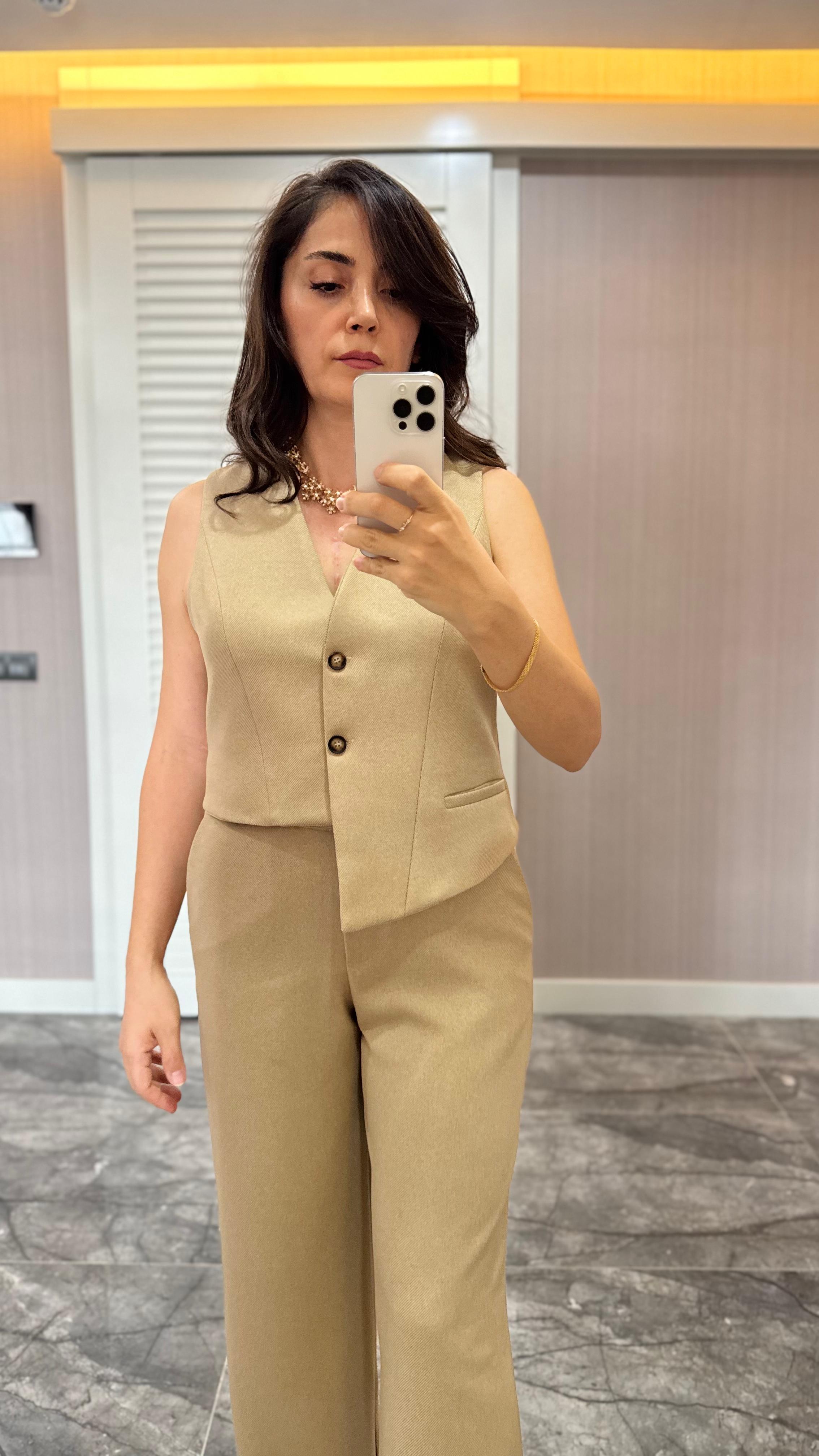 Asimetrik Kesim Yelek Takım