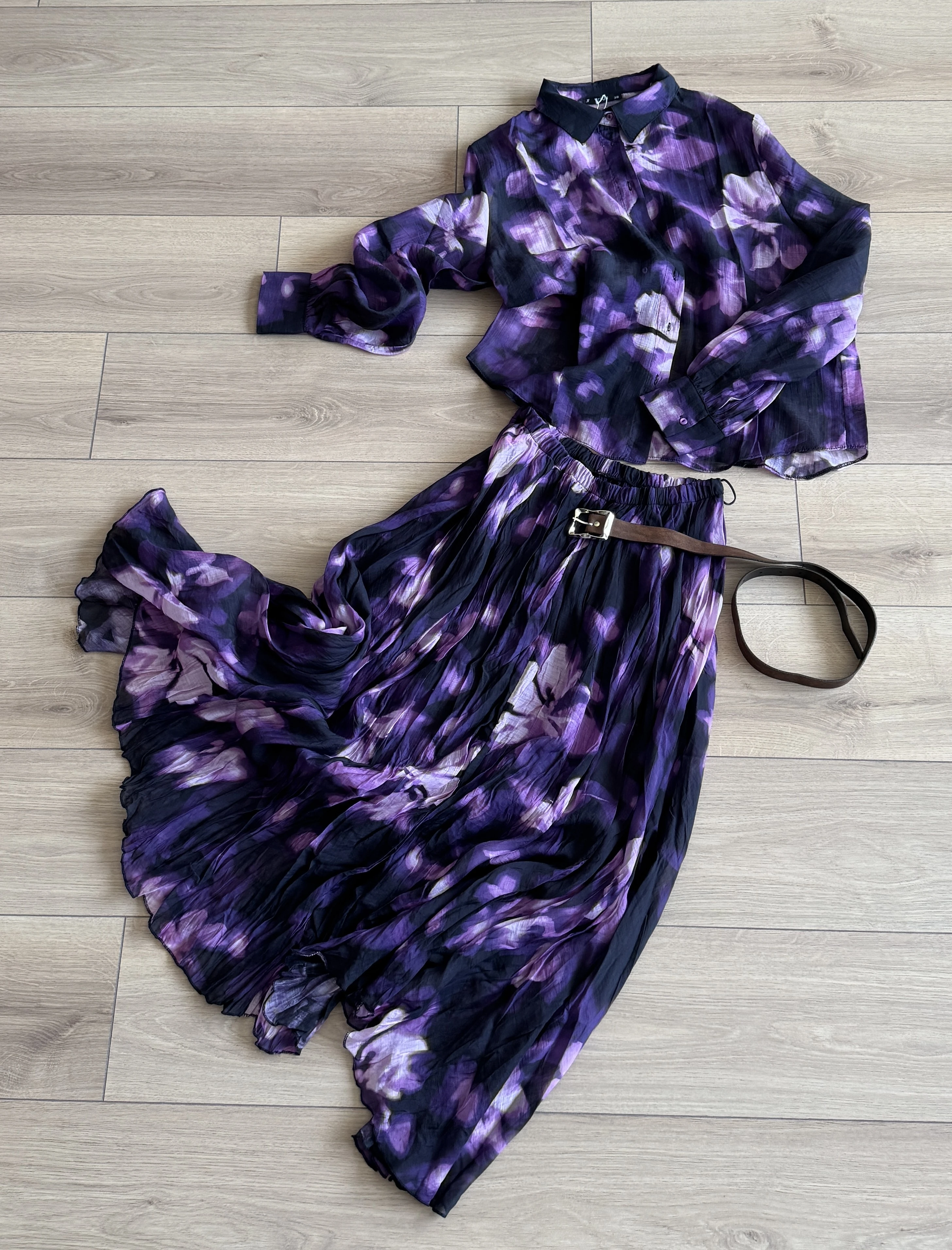 Şifon Gömlek ve Kraşlı Kloş Etek Takımı - Mürdüm