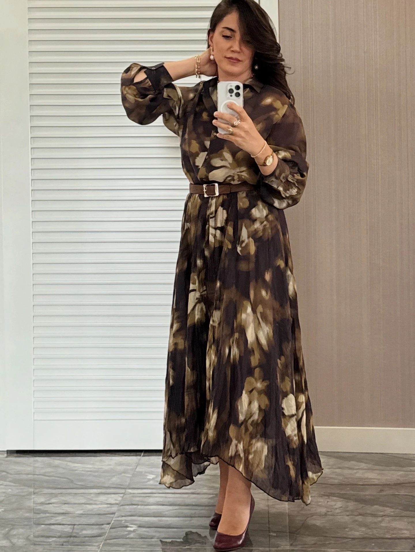 Şifon Gömlek ve Kraşlı Kloş Etek Takımı - Kahverengi