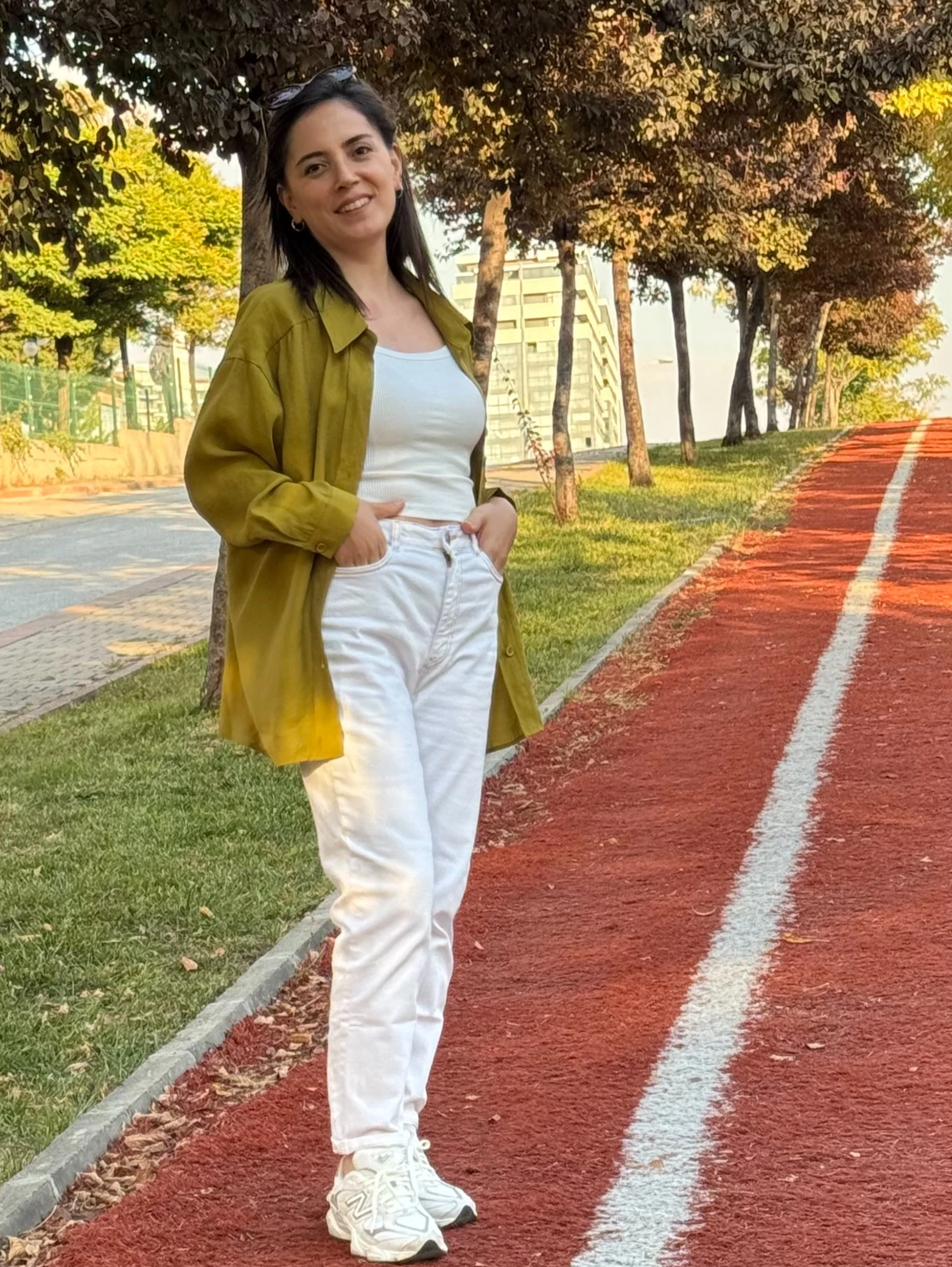 Düşük Omuzlu Oversize Gömlek