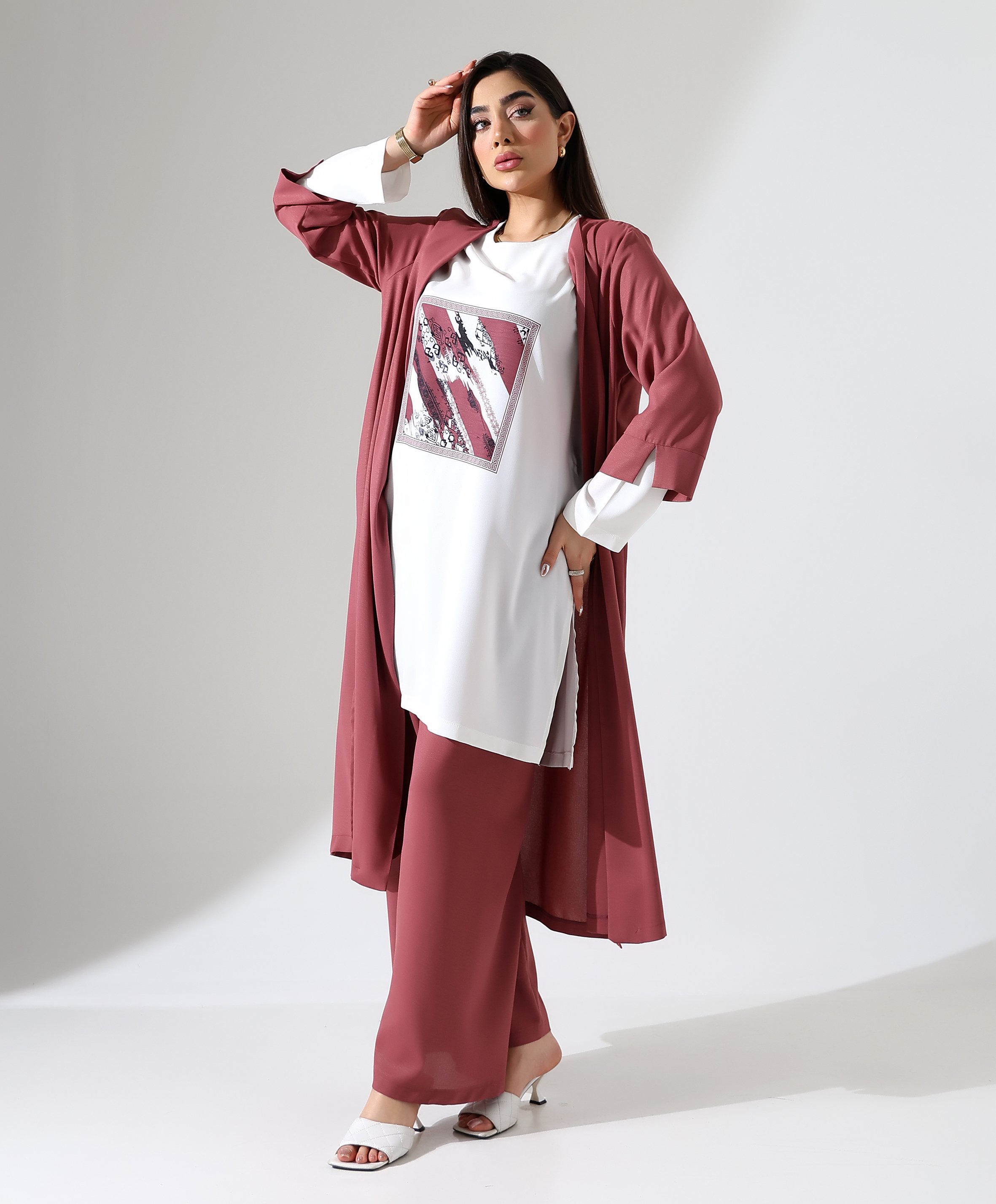 Hayat Three Piece Set