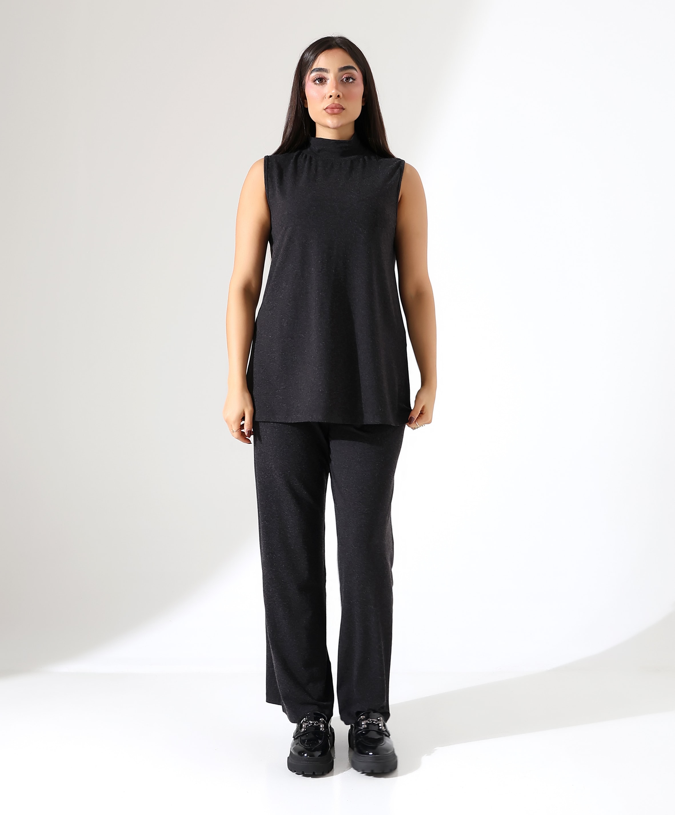 Boğazlı Kolsuz Yün Bluz - Toptan - Siyah