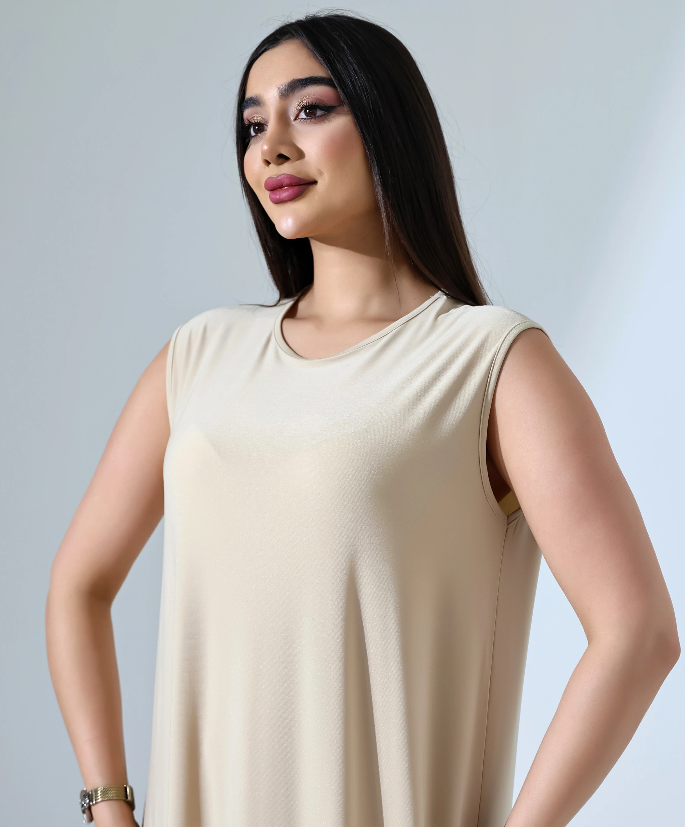 Sıfır Kol Uzun Elbise