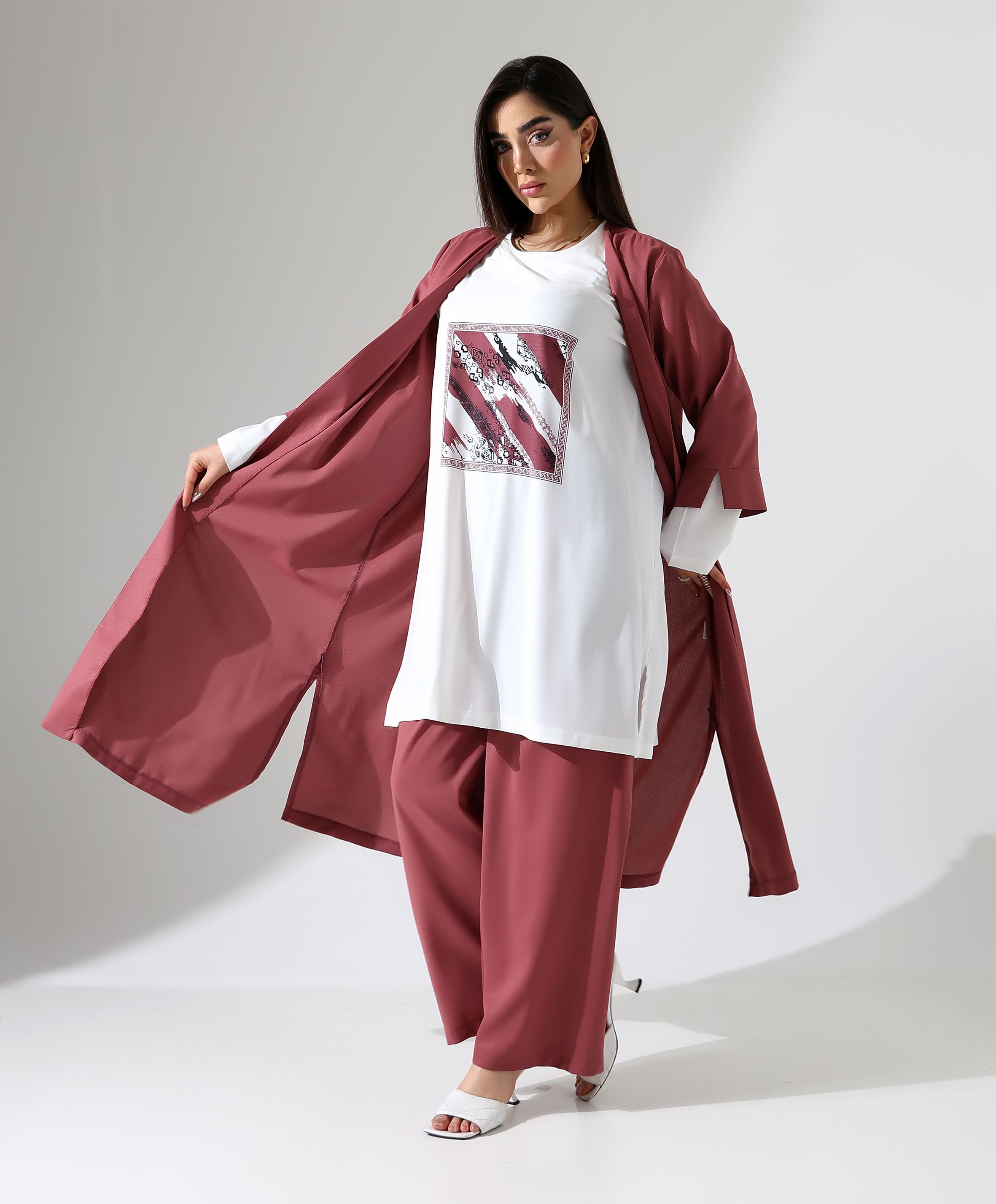 Hayat Three Piece Set