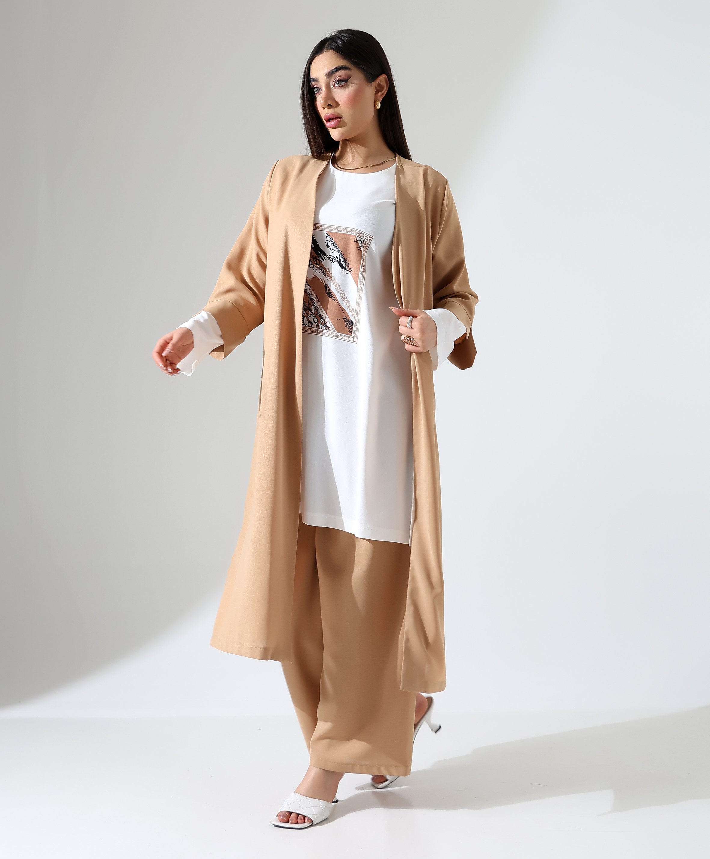 Hayat Three Piece Set