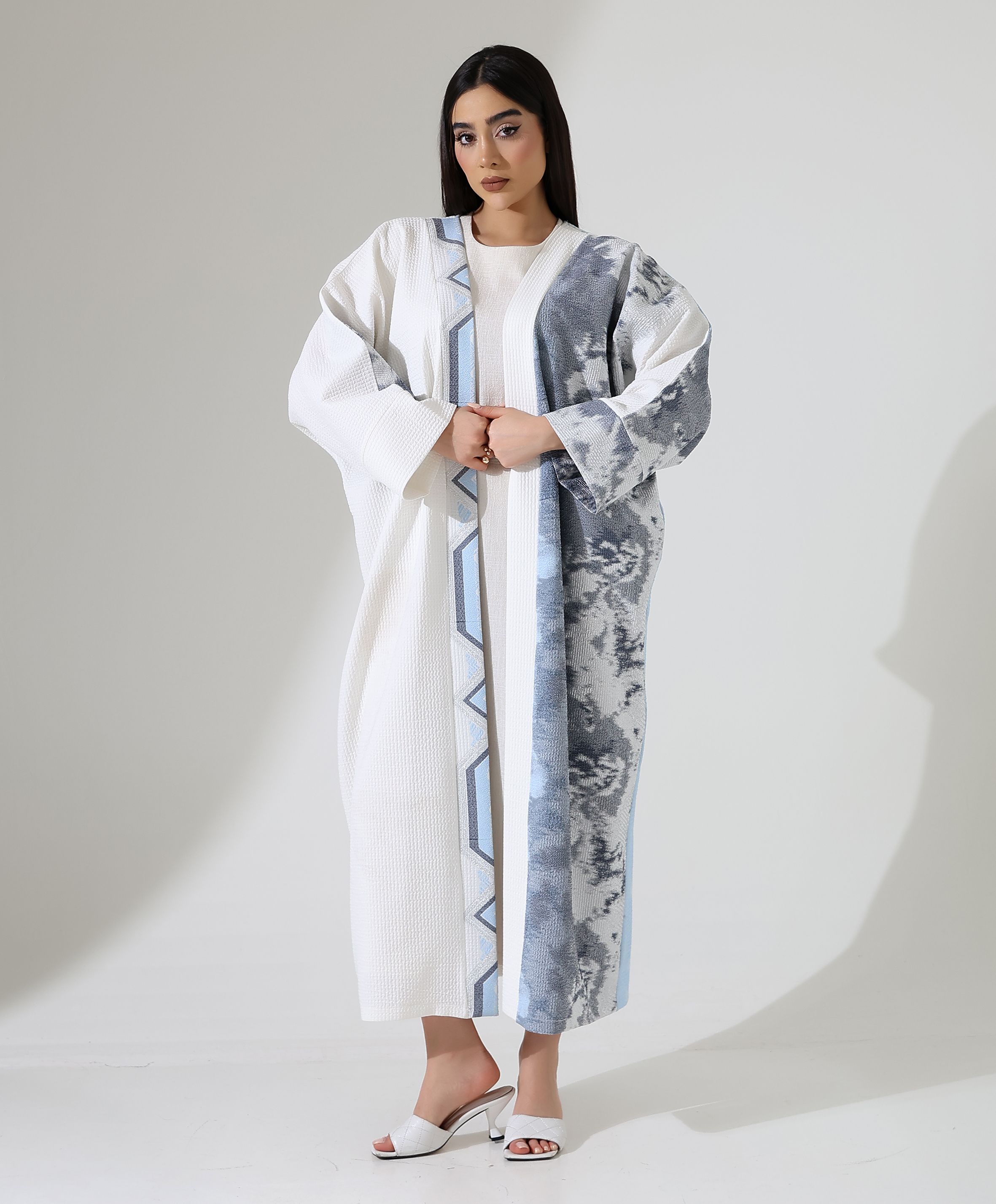 Gökyüzü Abaya