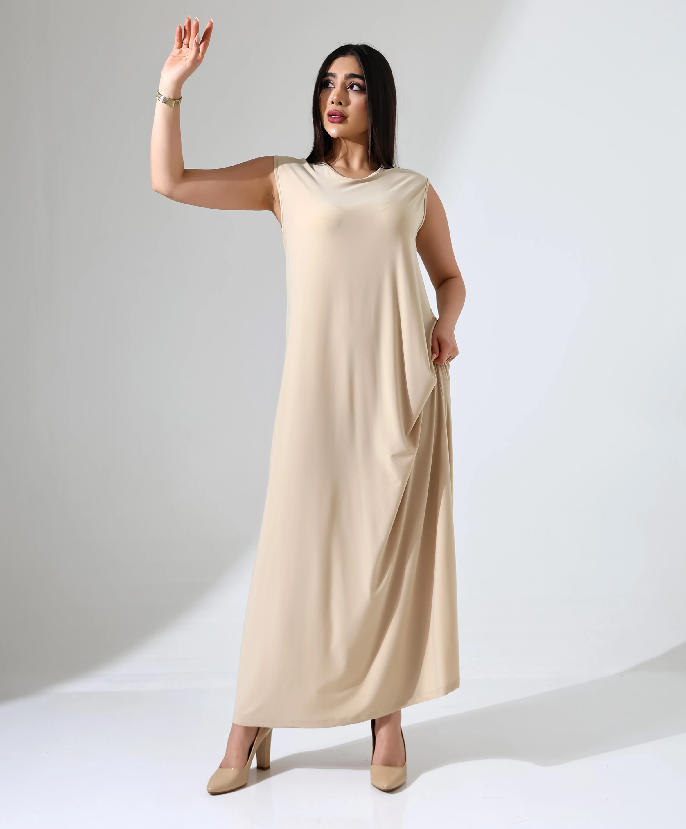 Sıfır Kol Uzun Elbise