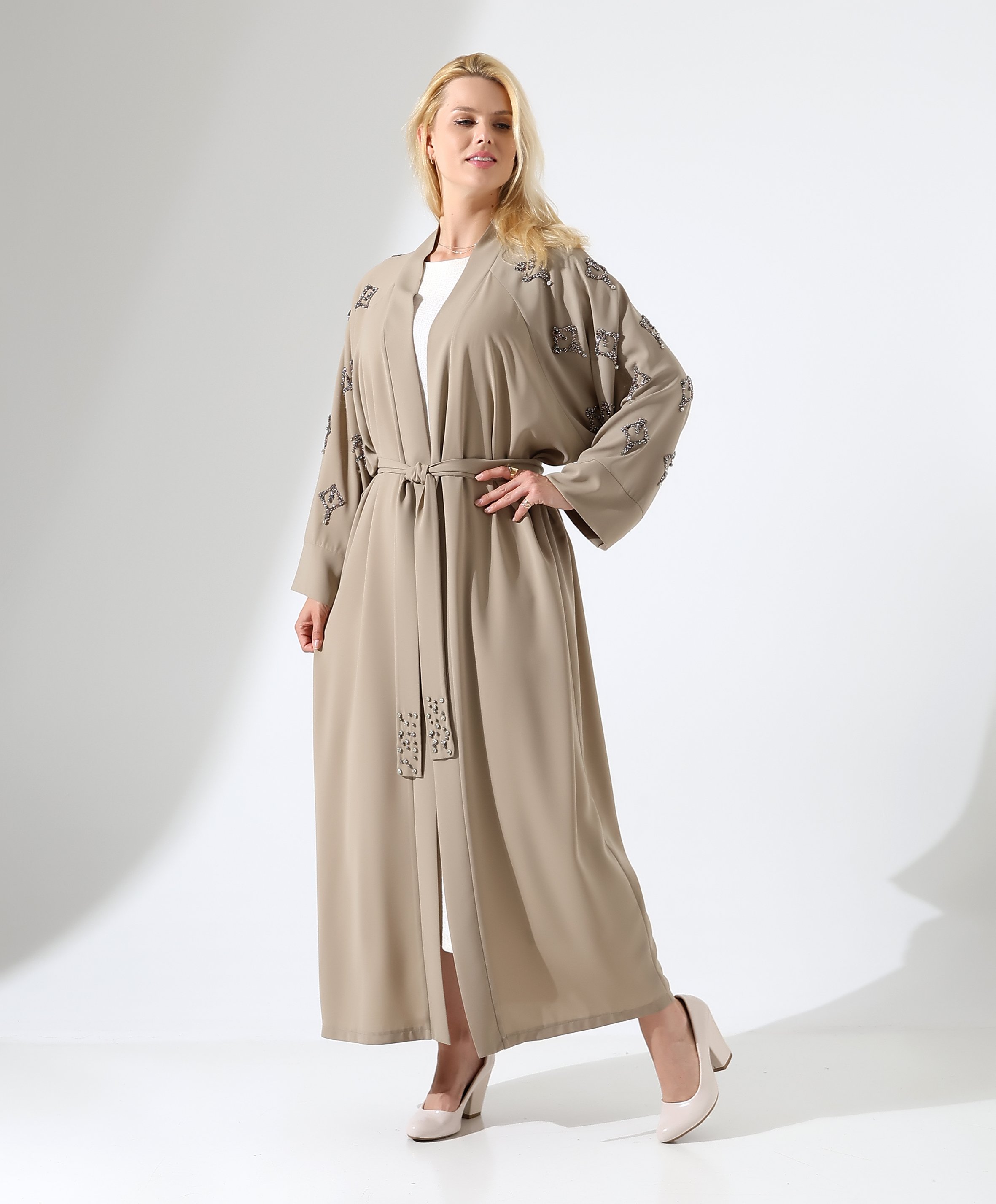 Davet Abaya
