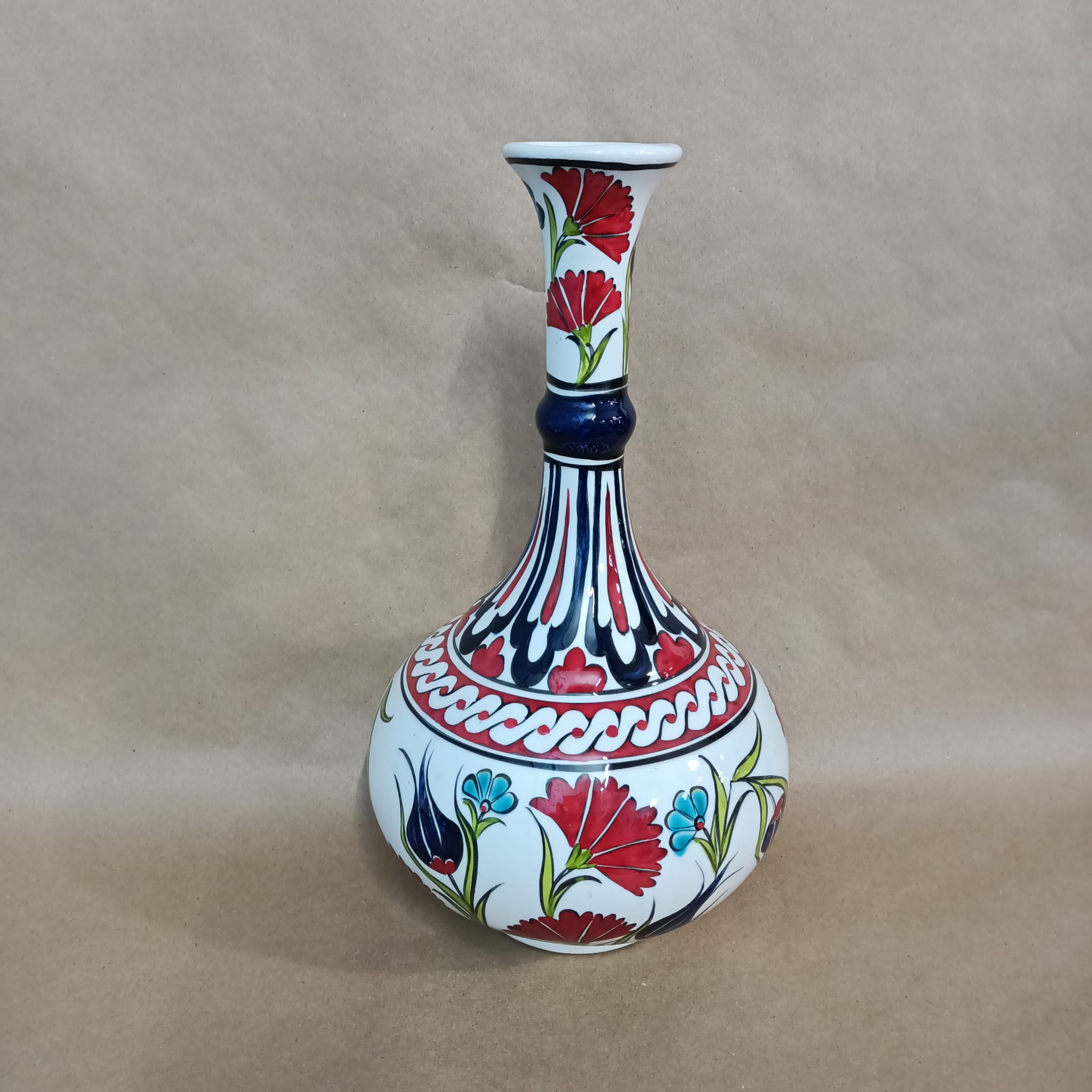 Karanfil Desenli Çini Vazo 30 cm