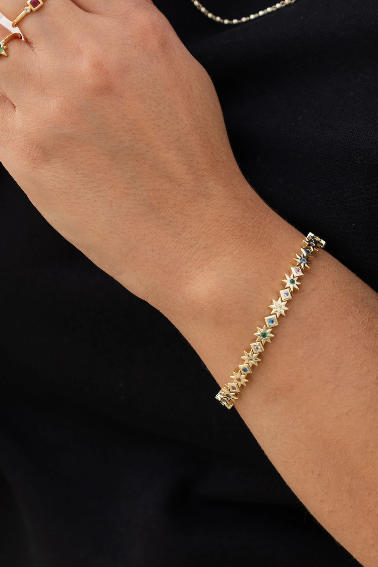 Altın Rengi Renkli Taşlı Yıldız Link Bileklik