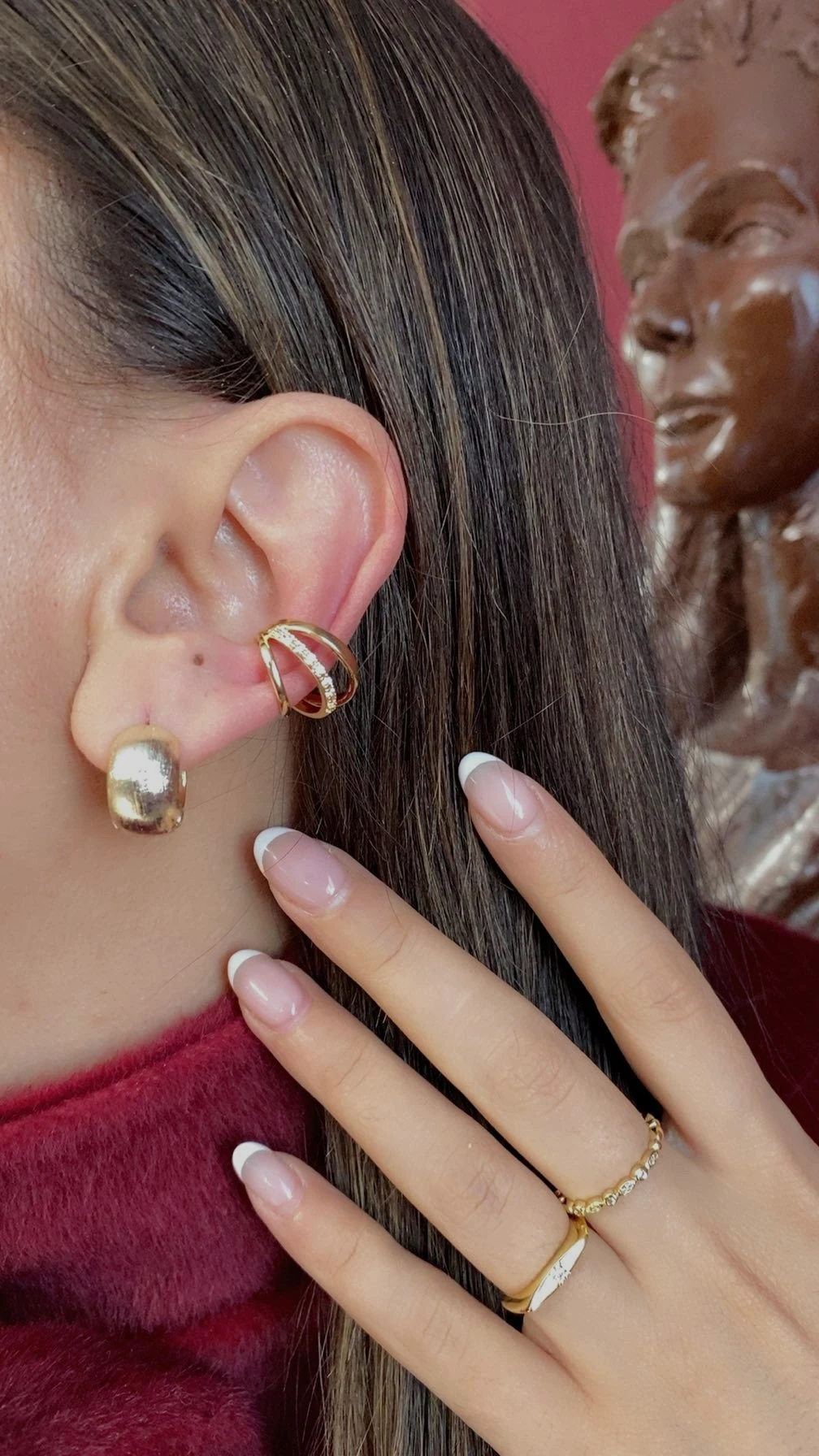 Altın Rengi Taşlı Çift Halka Kıkırdak Küpe